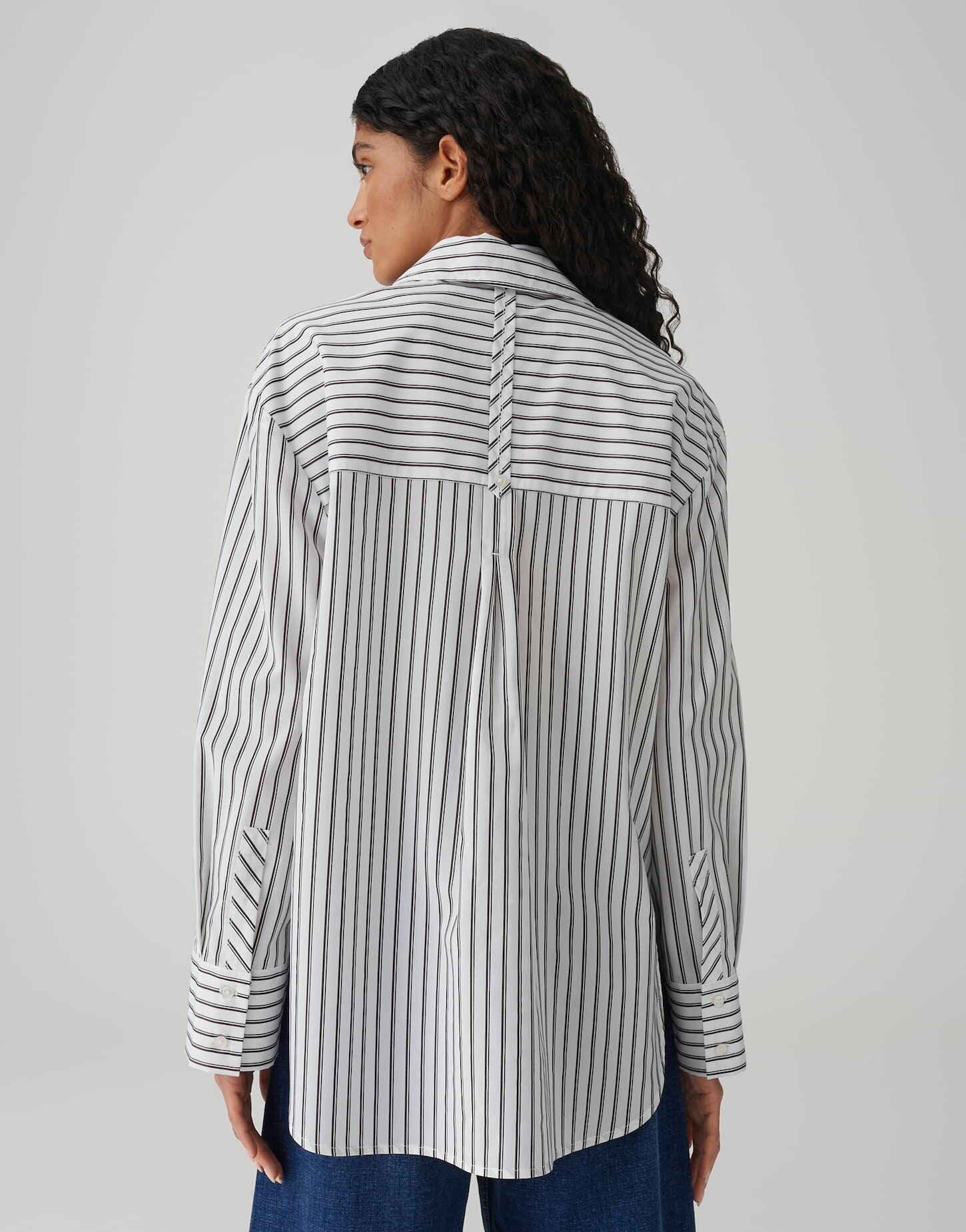 OPUS Langarmbluse FAPO aus nachhaltigem Tencel™ Mix Weite Passform, gerader Schnitt, Hemdblusenkragen