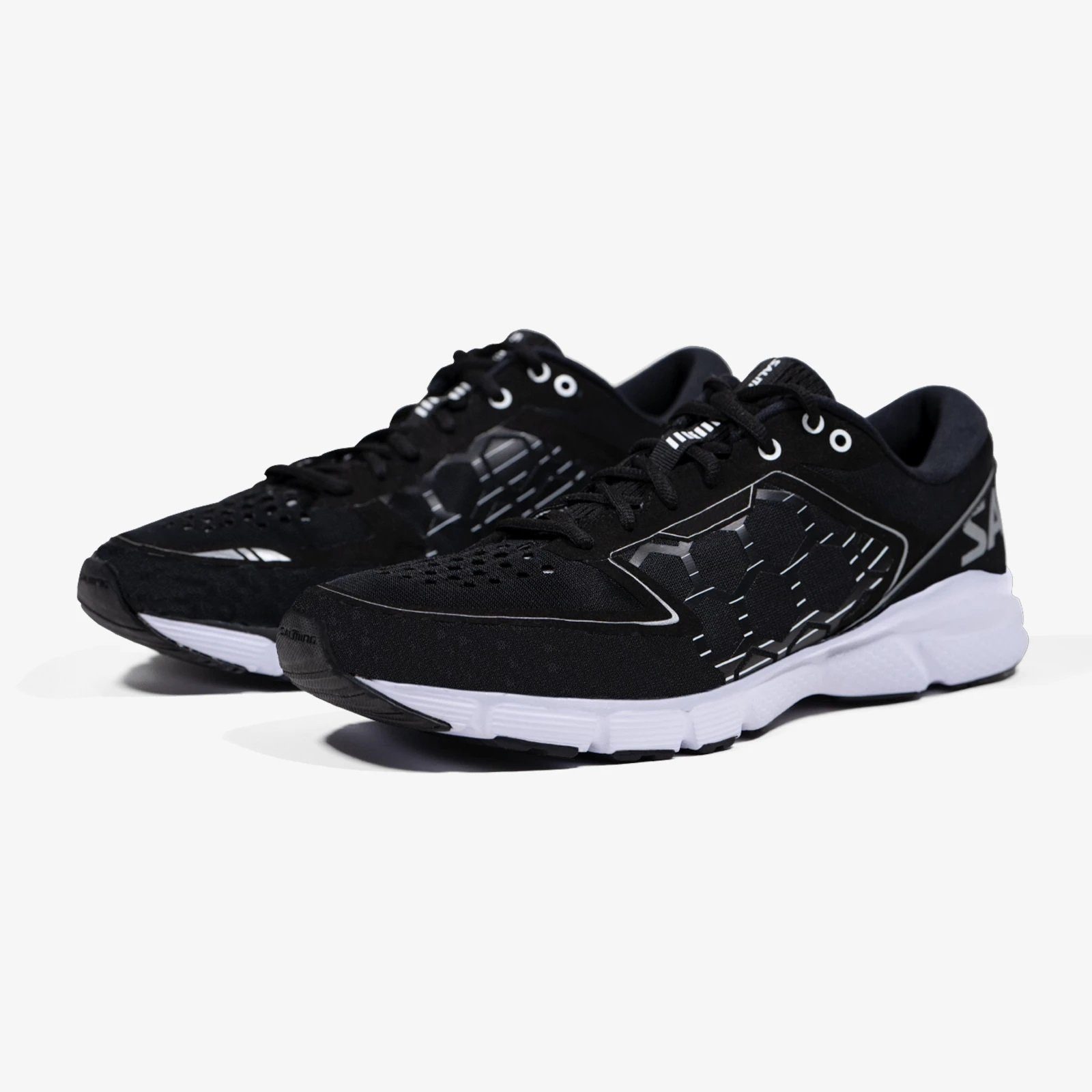 SALMING Recoil Lyte (Leichtigkeit) schwarz/weiss Herren Laufschuh günstig online kaufen