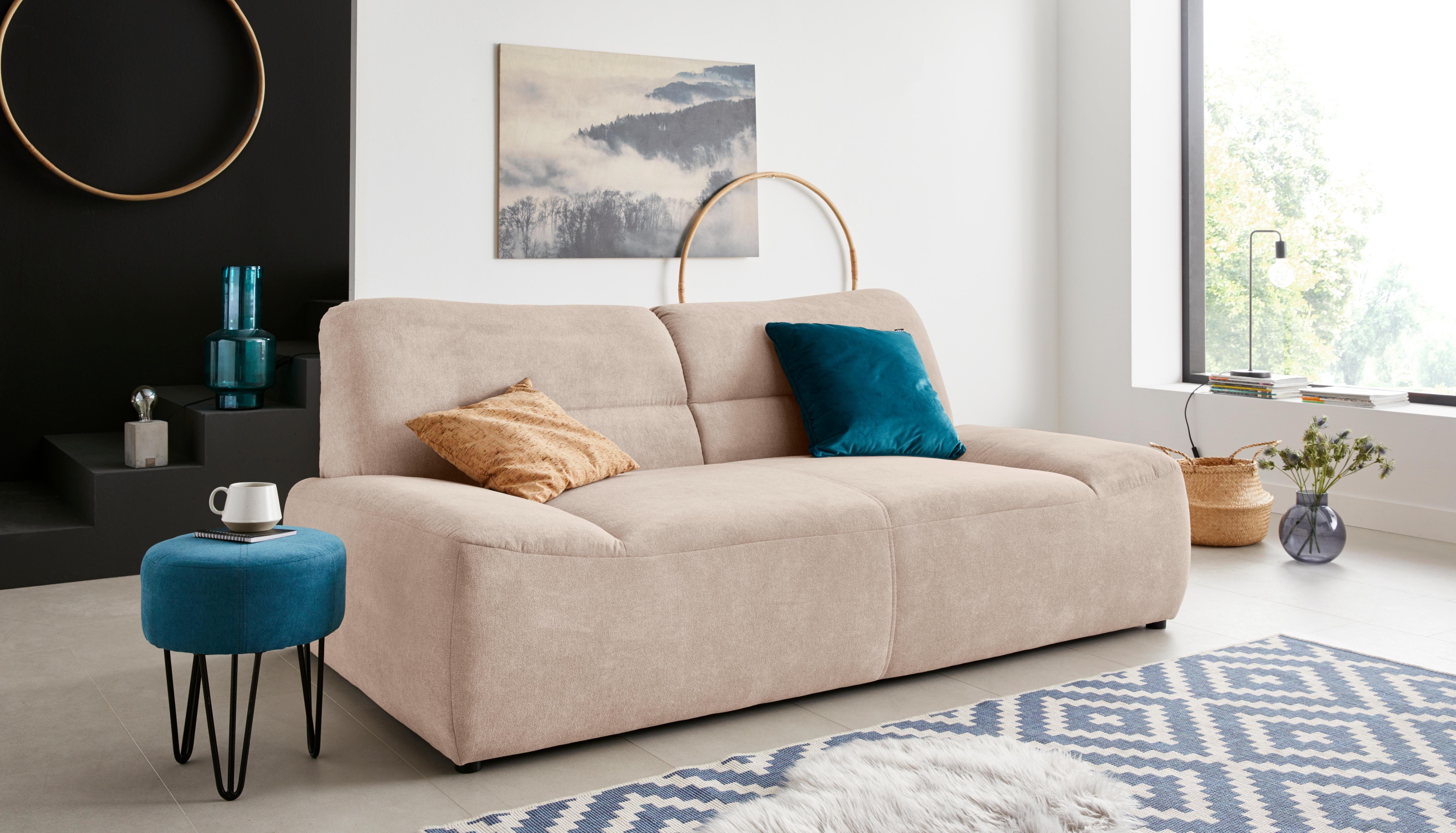 DOMO collection 2-Sitzer Cesena modernes Sofa mit flachen Armlehnen, komfortabel, fester Sitzkomfort, frei im Raum stellbar