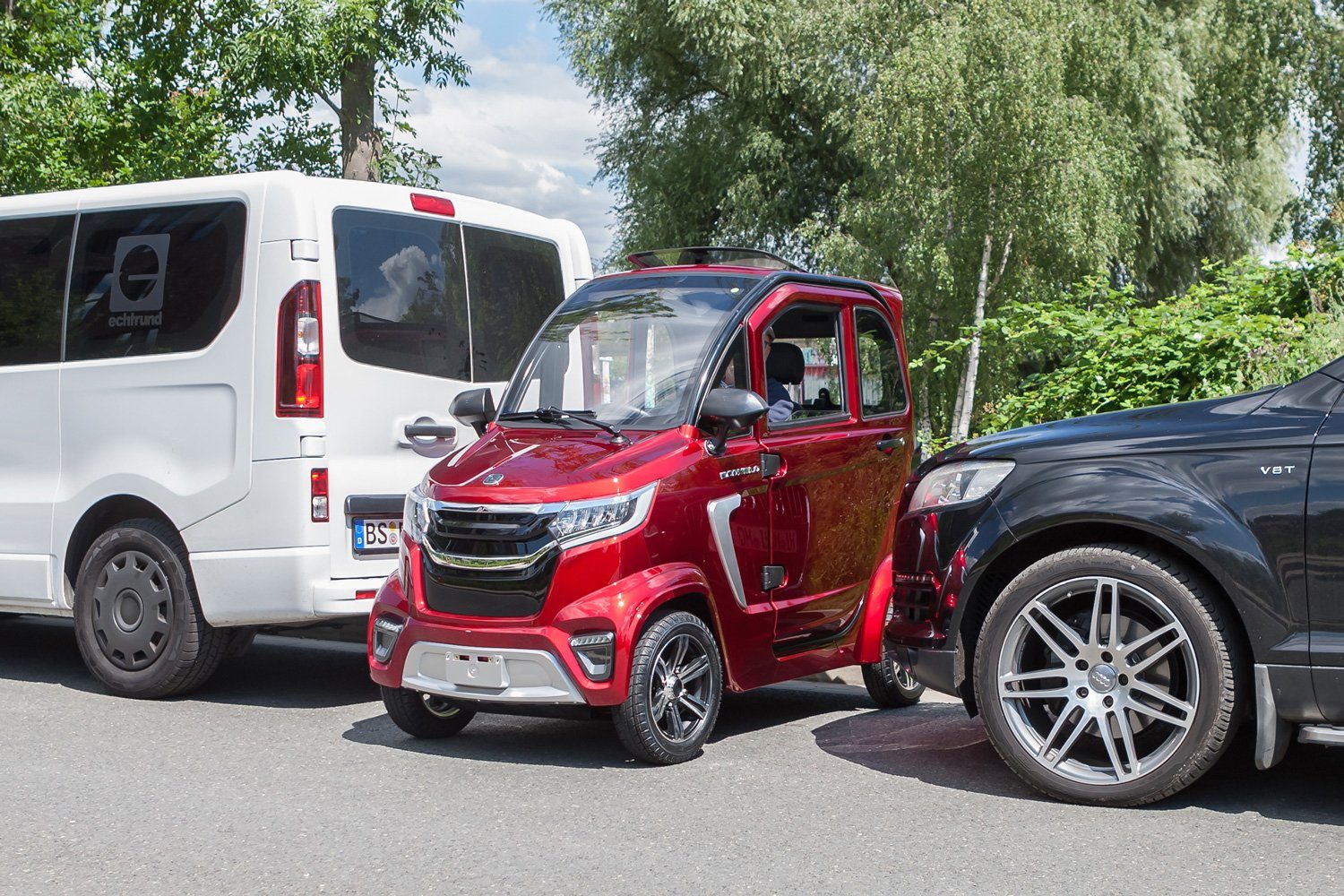 2200 rot 4.1, 45 km/h, Rückfahrkamera NELO ECONELO Elektromobil mit W,