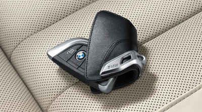 BMW Schlüsselanhänger BMW Schlüsseletui mit Edelstahlspange (1-tlg)