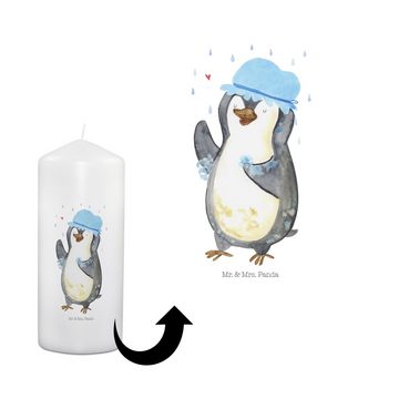 Mr. & Mrs. Panda Formkerze 19 x 8 cm Pinguin Duschen - Weiß - Geschenk, Kerze für Kommunion, Ker (1-tlg), Lang anhaltend