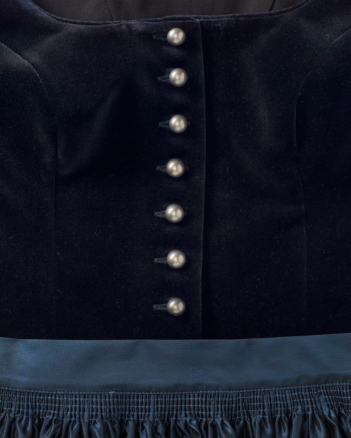 Luis Steindl Dirndl Midi Samt-Dirndl mit Jacquard-Rock