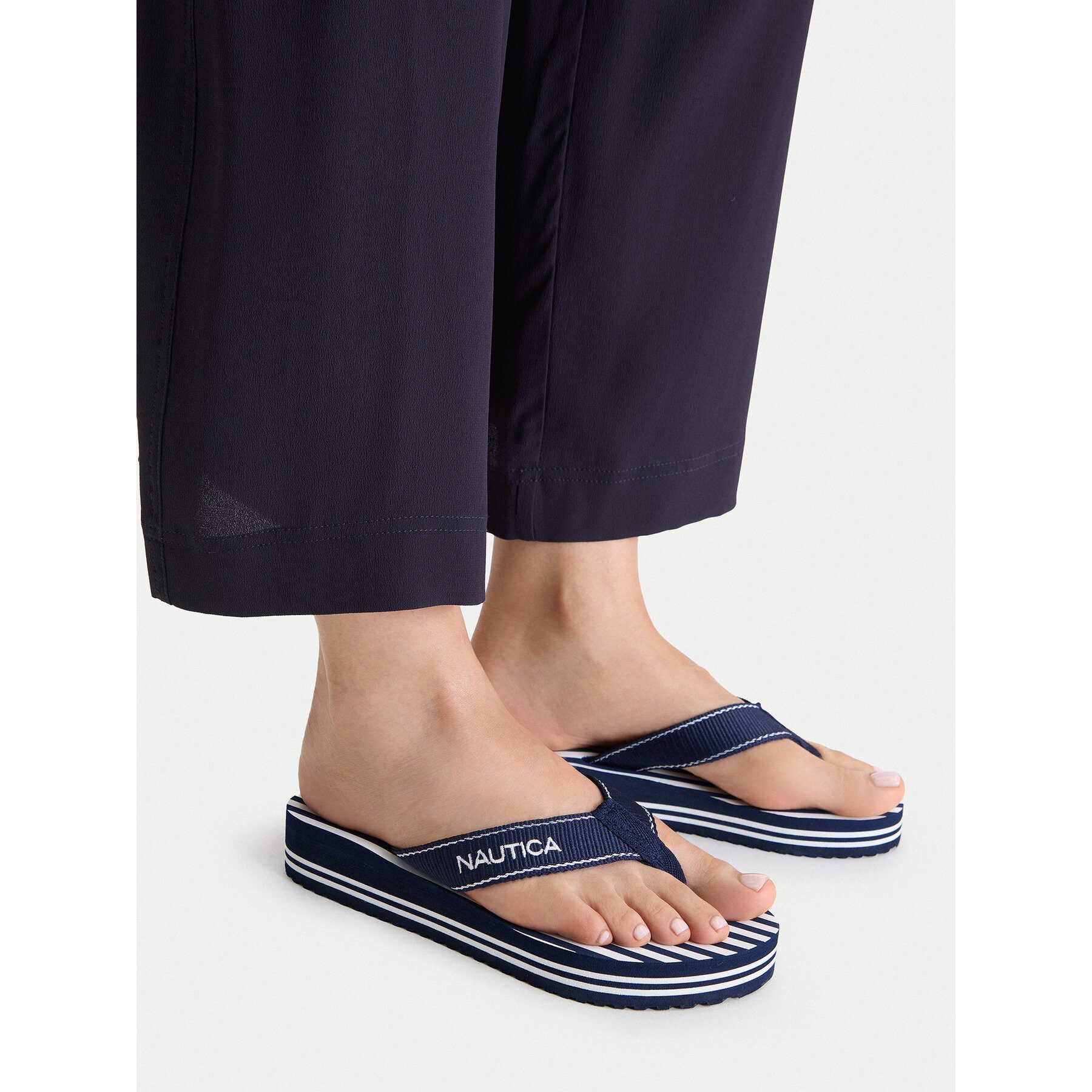 NAUTICA Nautica Damen-Flip-Flops in Marineblau Badepantolette