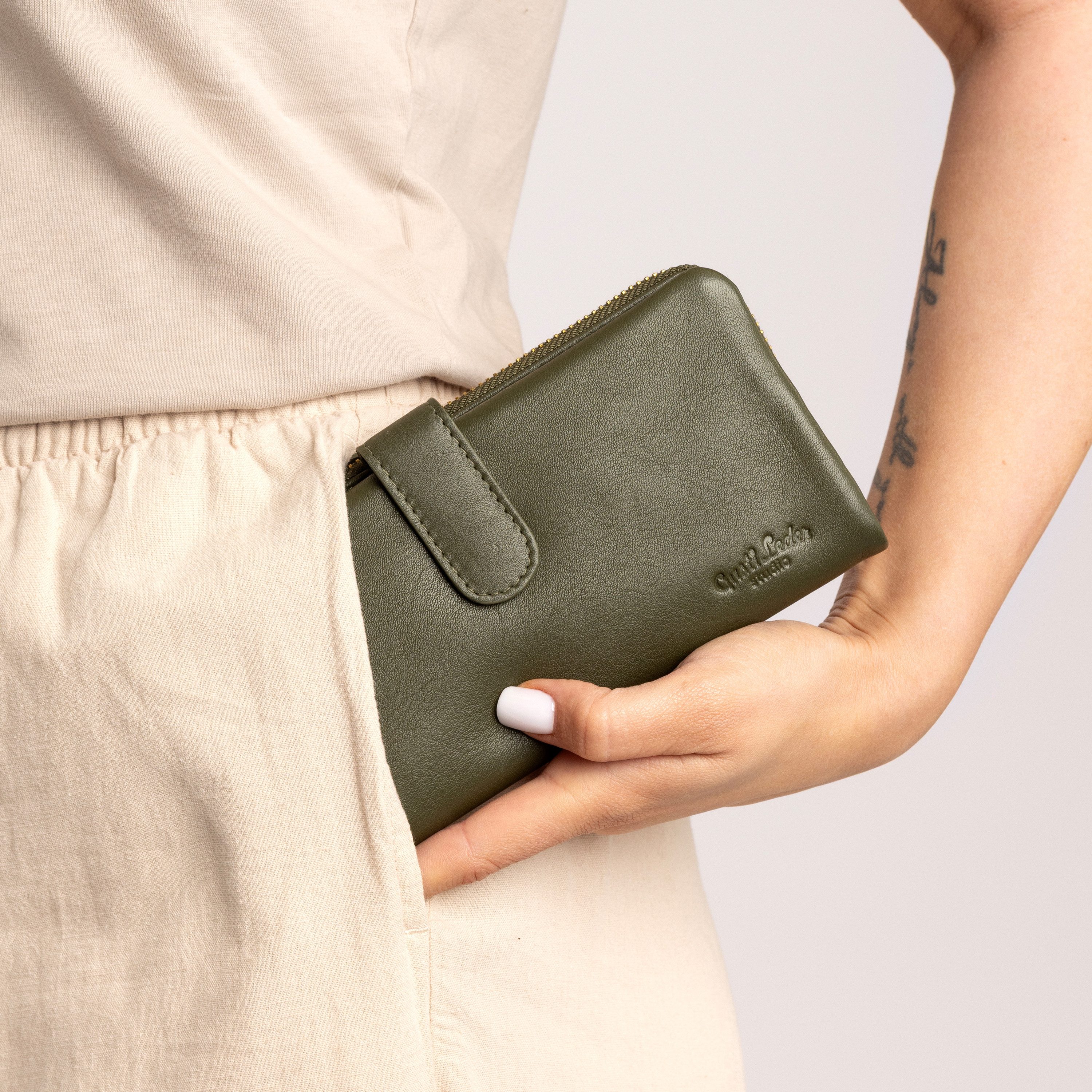 Gusti Leder Geldbörse Gusti Leder Geldbörse Vida (Querformat, 1-tlg., Querf günstig online kaufen