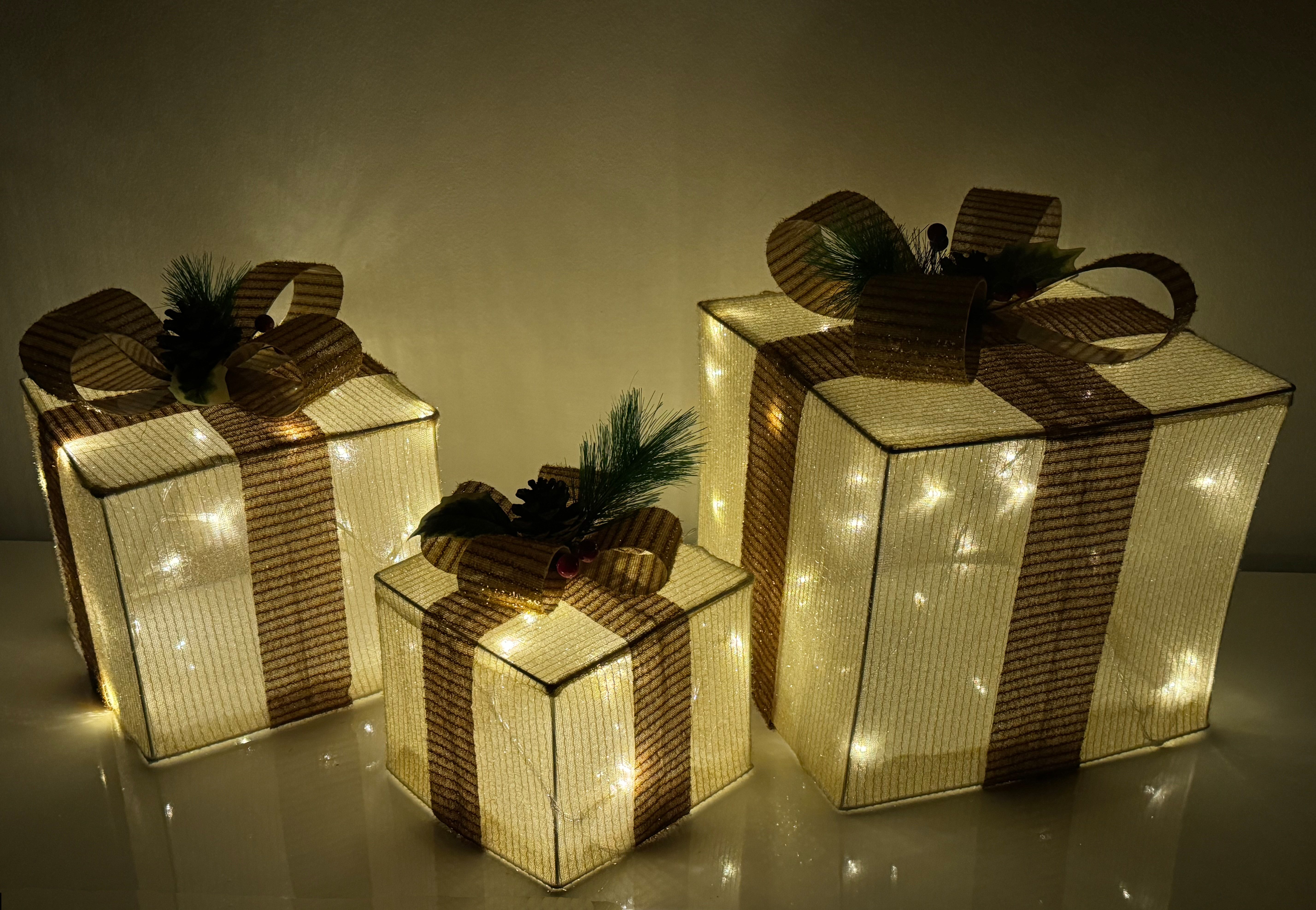 Nipach LED-Lichternetz LED Geschenkwürfel im 3er Set 25cm, 20cm, 15cm Innen & Außen Timer