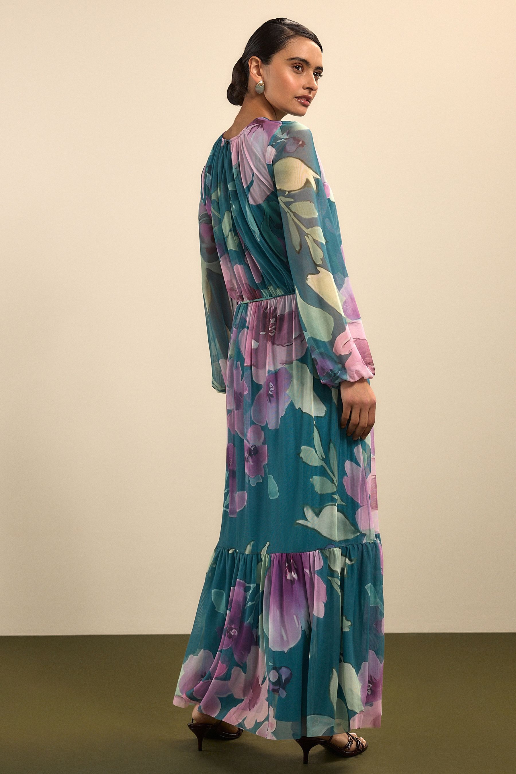 Next Maxikleid Maxikleid mit langen Ärmeln und Mesh (1-tlg) günstig online kaufen