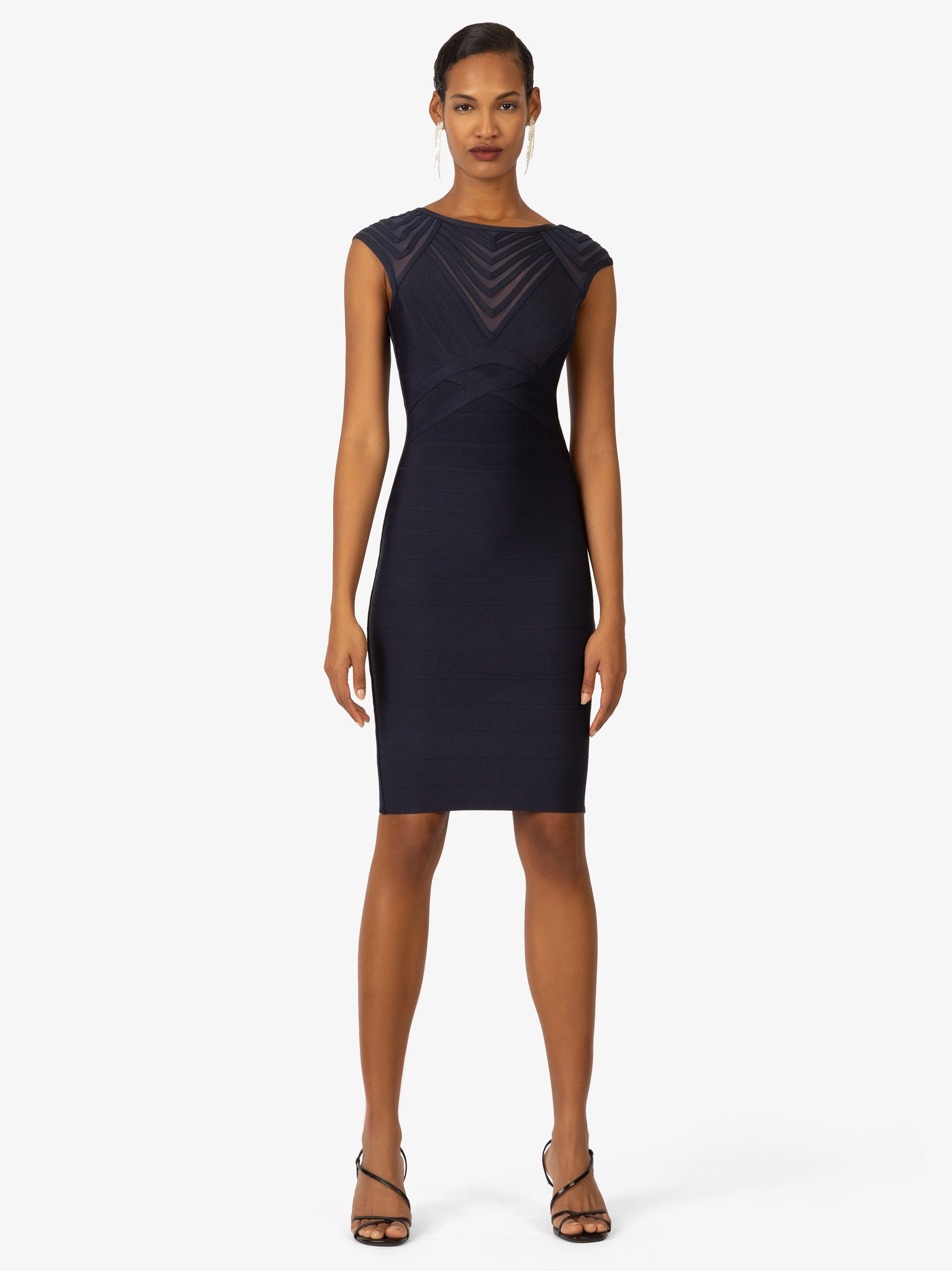 Kraimod Abendkleid mit Attraktive Figur Passform günstig online kaufen