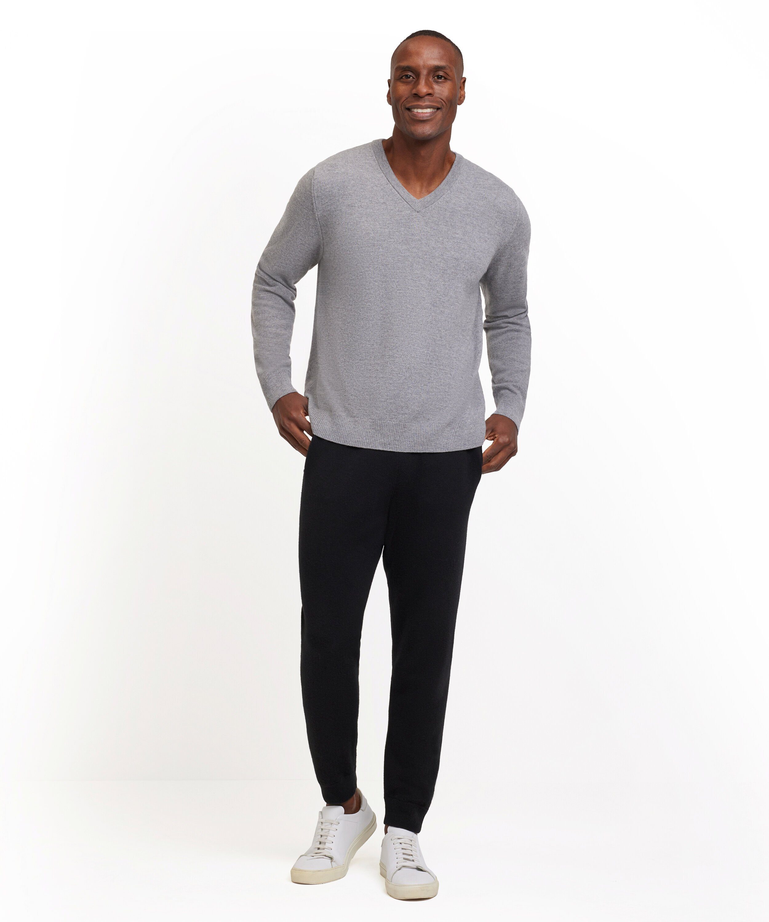 FALKE Strickpullover Pure Lambswool Pullover aus extrafeiner Lambswool (1-tlg) aus extrafeiner Lambswool