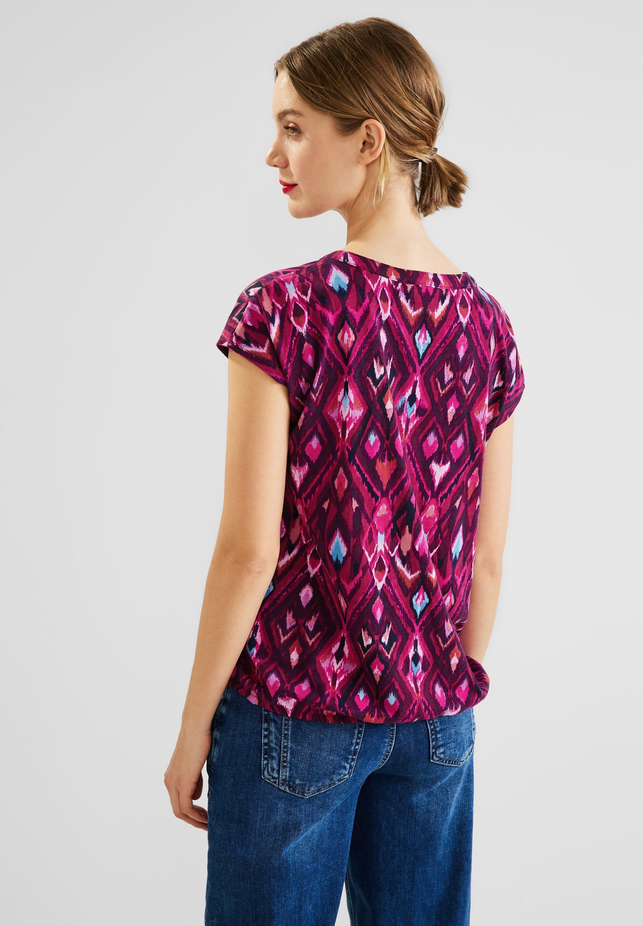 STREET ONE T-Shirt Street One in Gummizugsaum Ikat Print mit Tamed (1-tlg) Berry T-Shirt