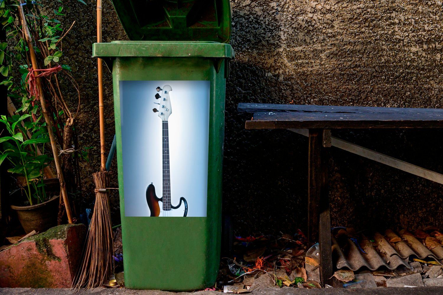 MuchoWow Wandsticker Die Saiten E-Gitarre Sticker, Abfalbehälter (1 einer Mülleimer-aufkleber, Container, St), Mülltonne