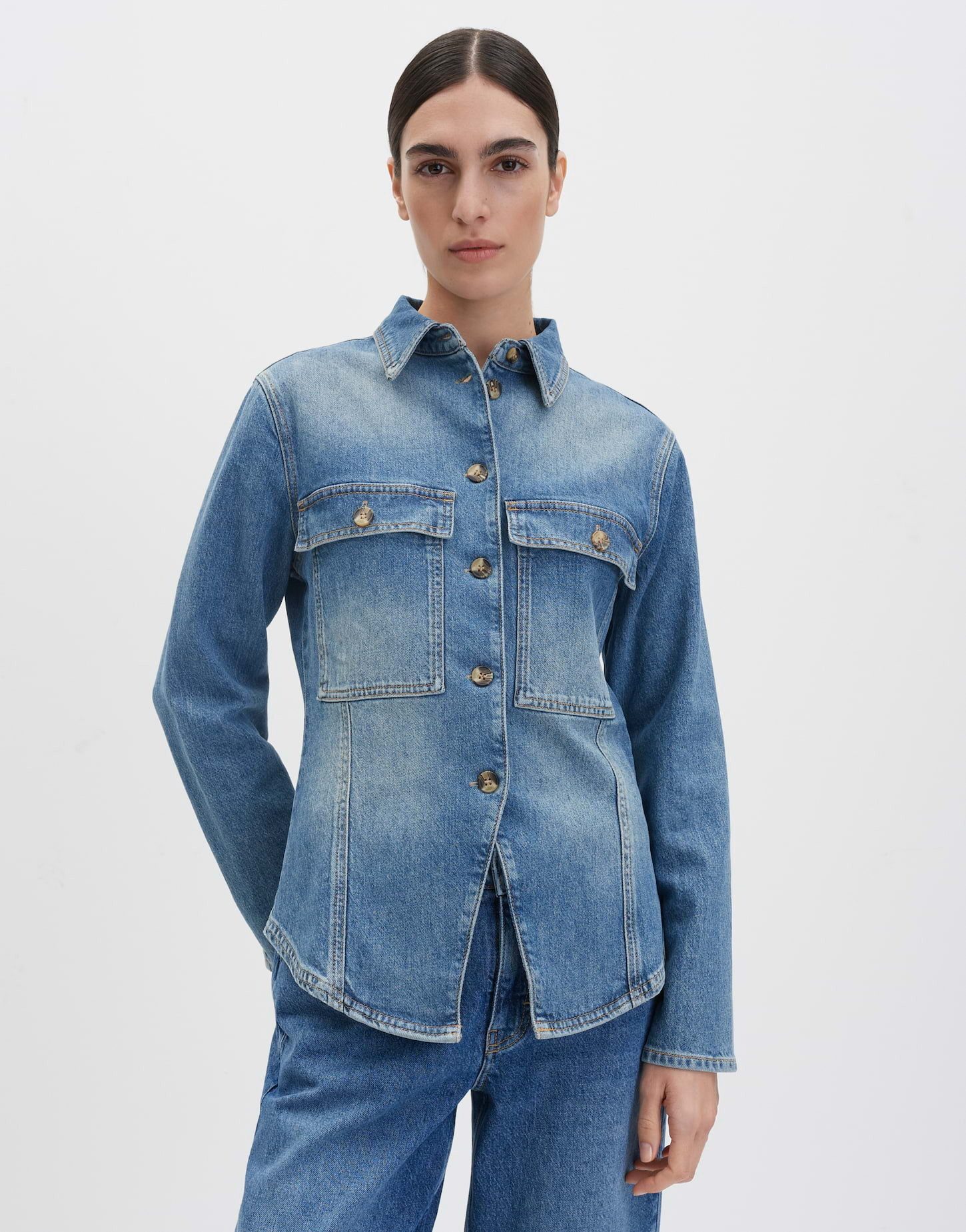 someday Jeansblazer NAARI Slim tailliert im Tencel™ Mix tailliert, schmale Passform, Abnäher in der Front