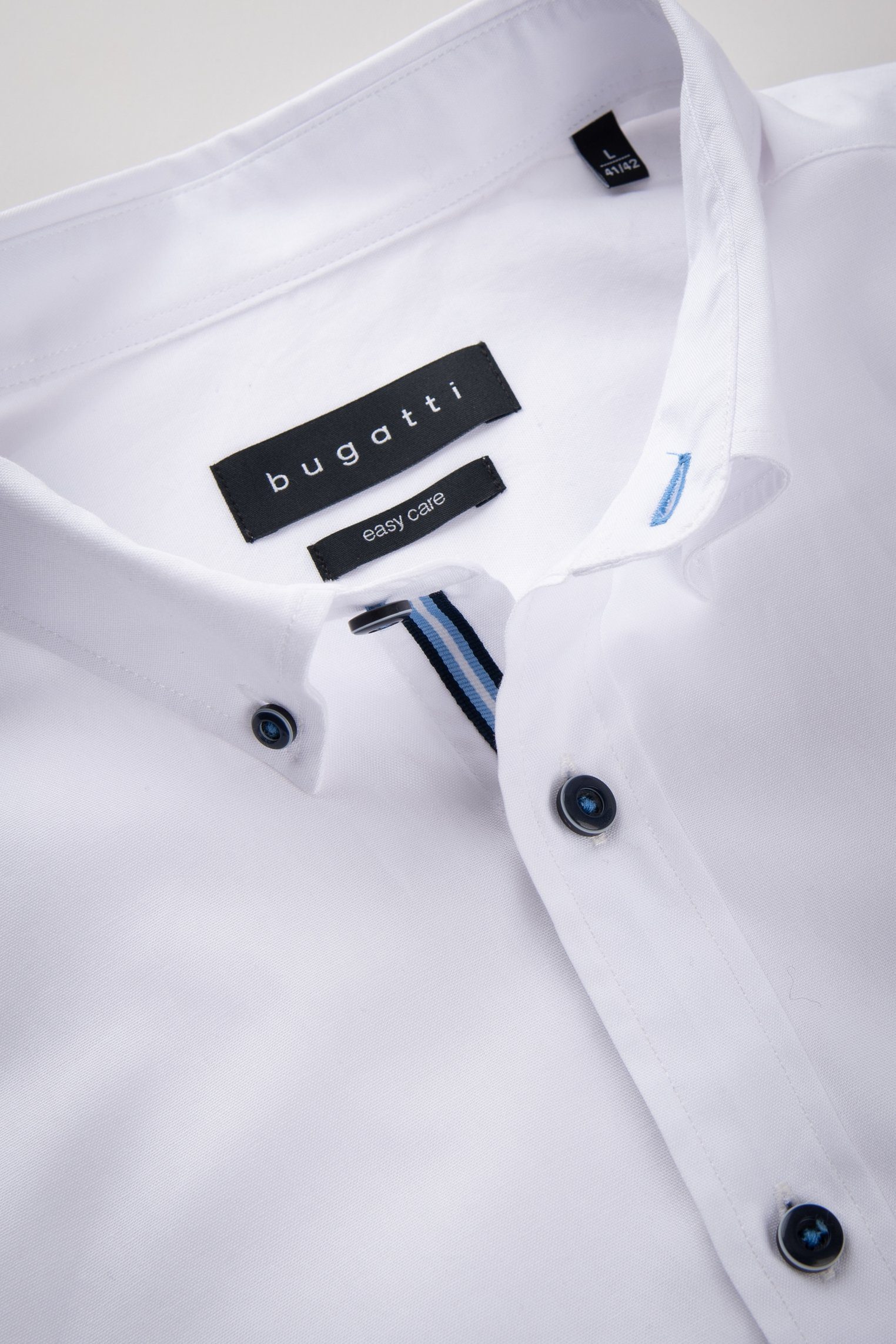 bugatti Modern Fit mit Button-Down-Kragen