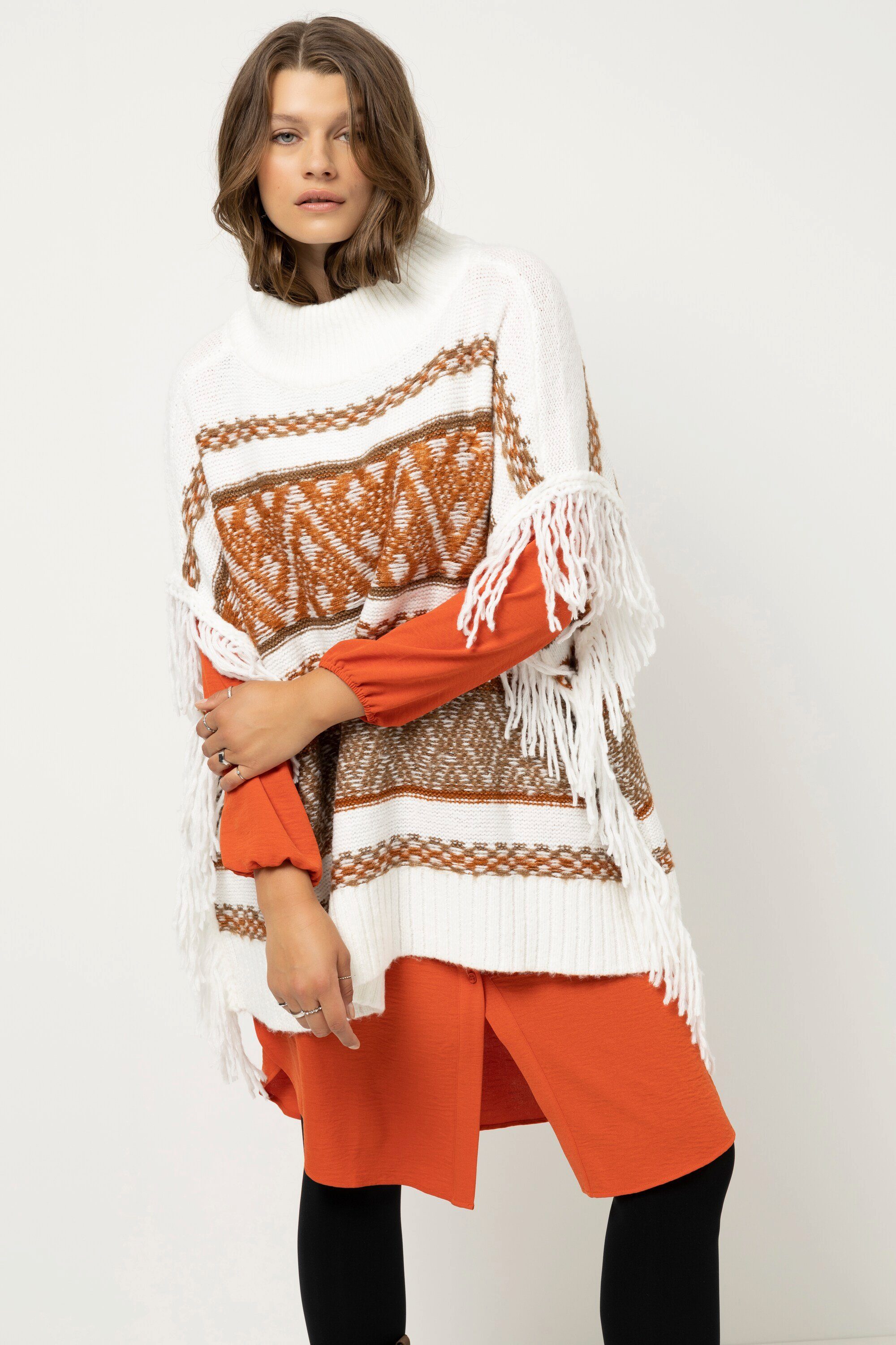 Studio Untold Pullunder Poncho oversized Ethnomuster Fransen