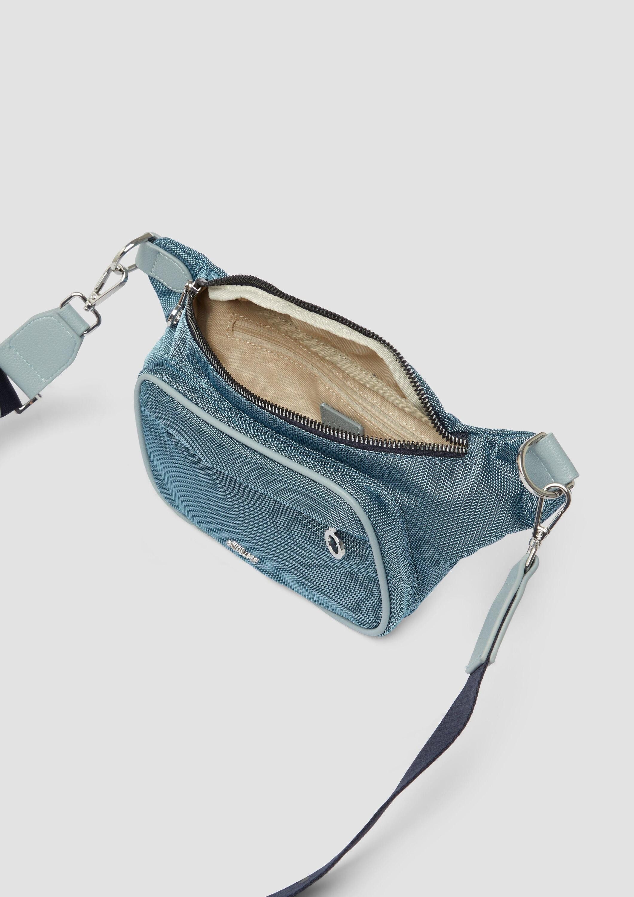 s.Oliver Gürteltasche Tasche, Bauchtasche aus Nylon mit Logo und abnehmbaren Trägern
