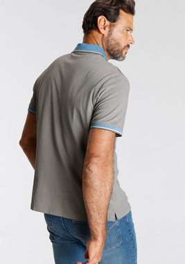 Man's World Poloshirt mit kleinem Brustprint