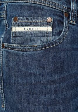 bugatti 5-Pocket-Jeans Gürtelschlaufenbund mit Zip-fly