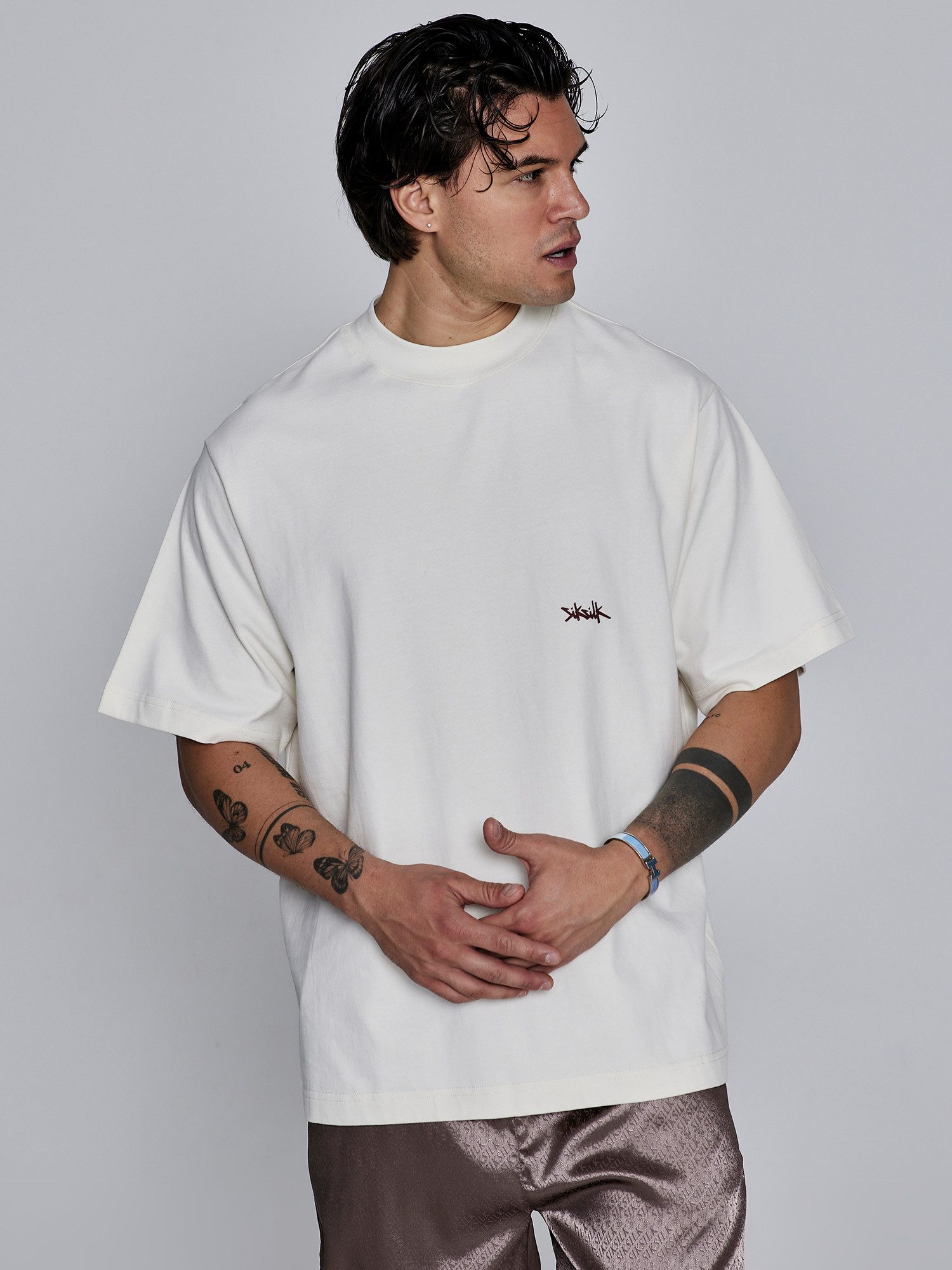 Siksilk Kurzarmhemd SikSilk Herren Ecru Rot Oversized T-Shirt