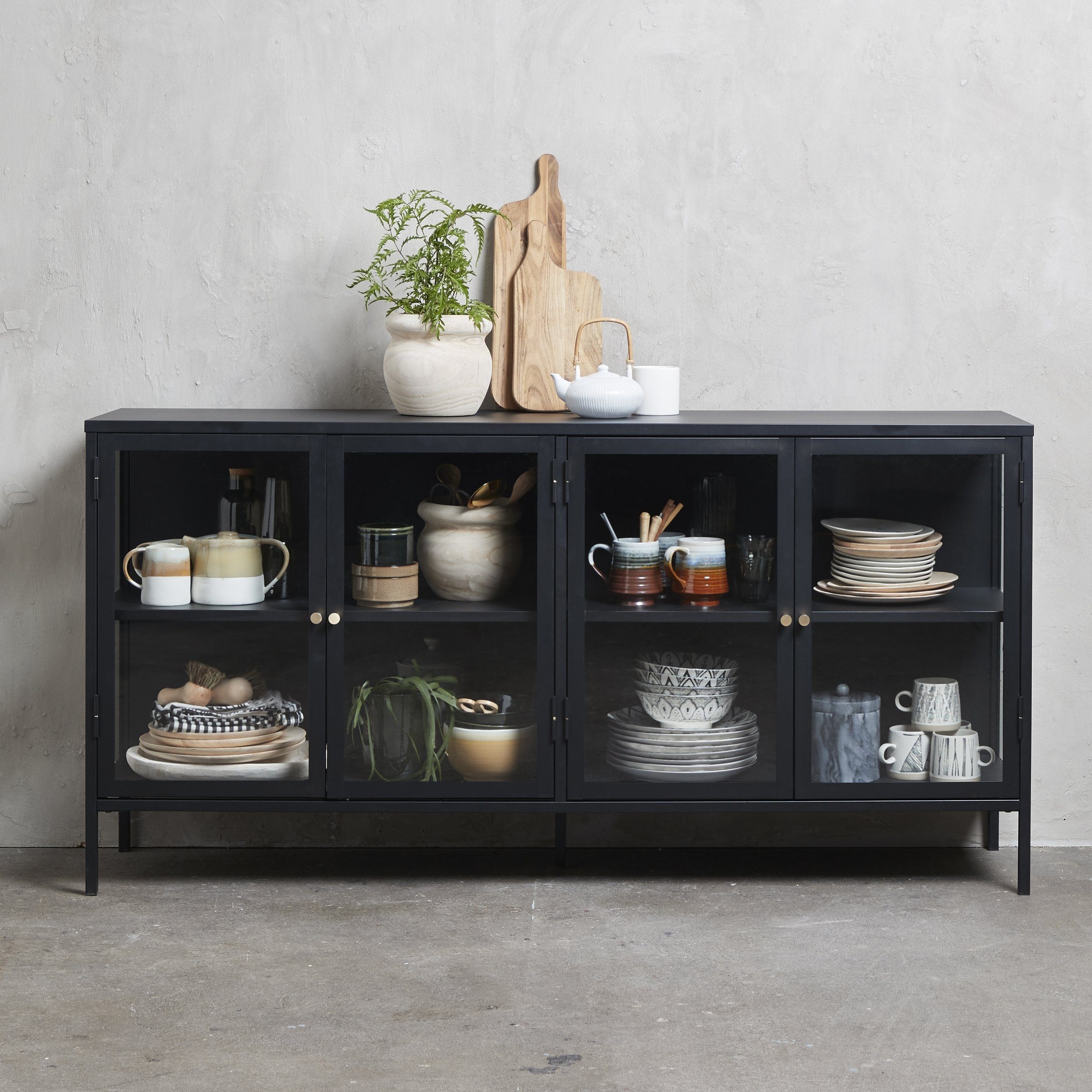 UNIQUE furniture A/S Vitrine aus Metall Schwarz Lackiert in Metall Schwarz Lackiert (B/H/T: 170x85x40 cm)