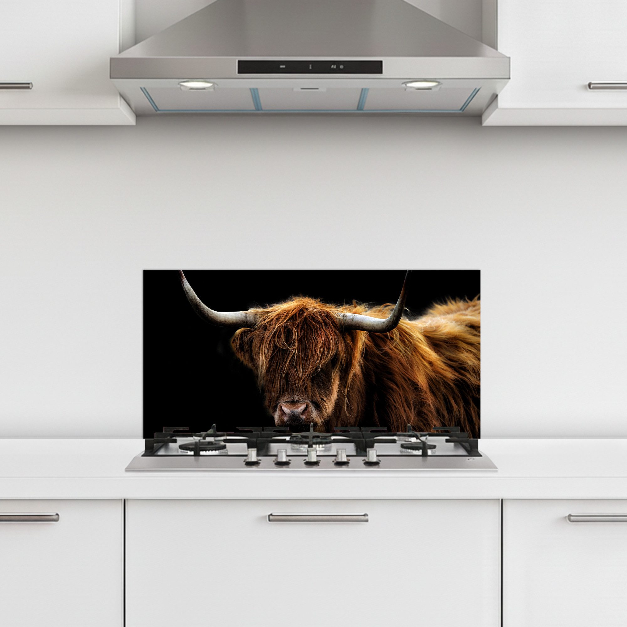 KitchenYeah Küchenrückwand selbstklebend (keine Folie) Schottischer Highlander - Hörner - Schwarz, (1-tlg), Spritzschutz Herd Wand, Küchen Deko, 70x30 cm