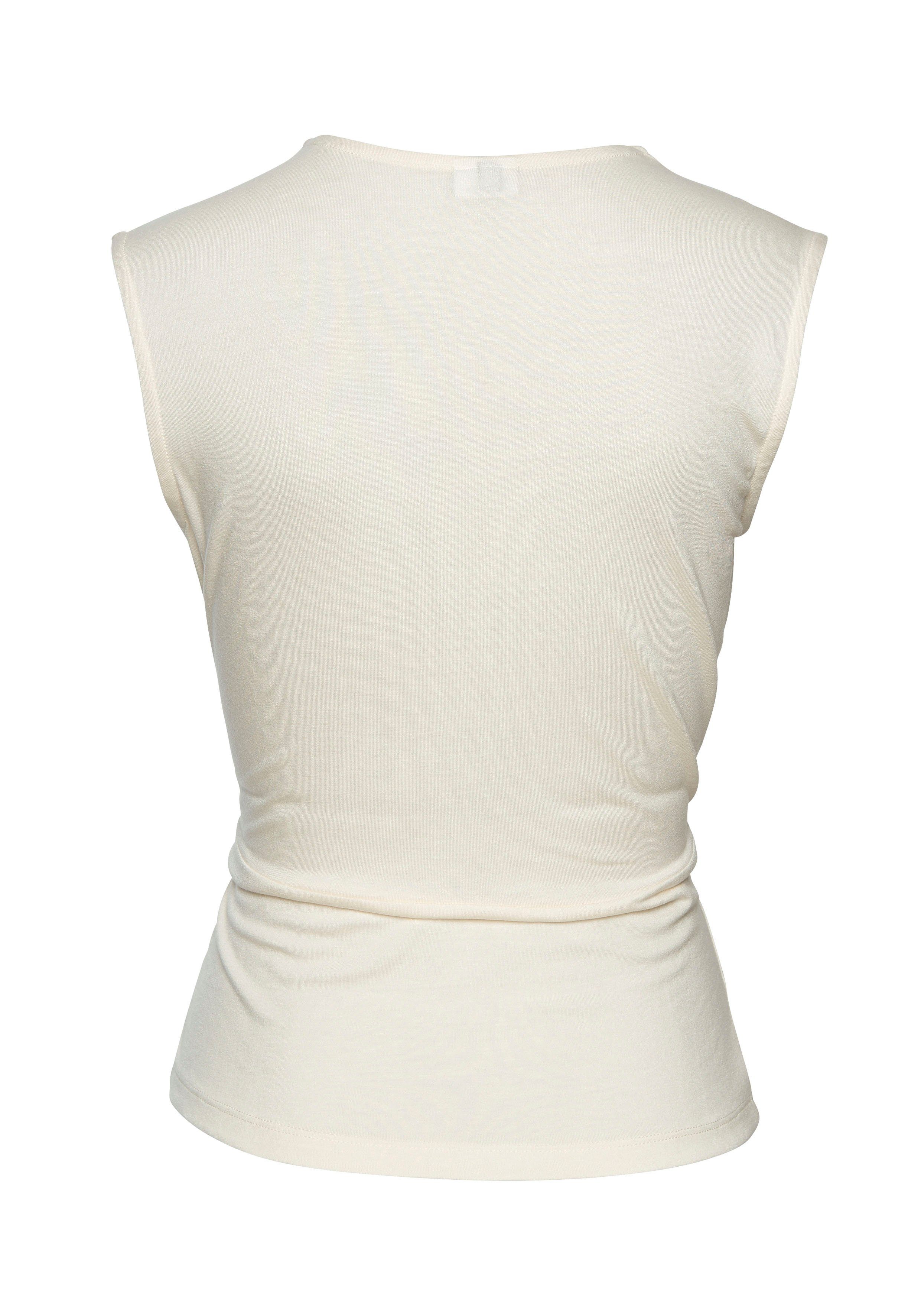 LASCANA Shirttop mit dezenten Raffungen an der Schulter, elastisches Damentop