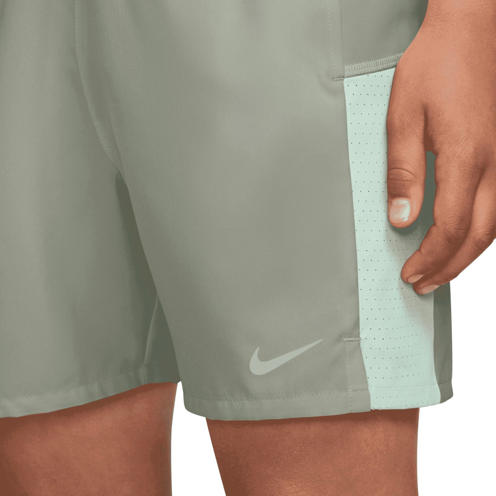 Nike Trainingsshorts Nike Kinder Short Dri-FIT Miler Short IF2428 – Bild 5 von 5