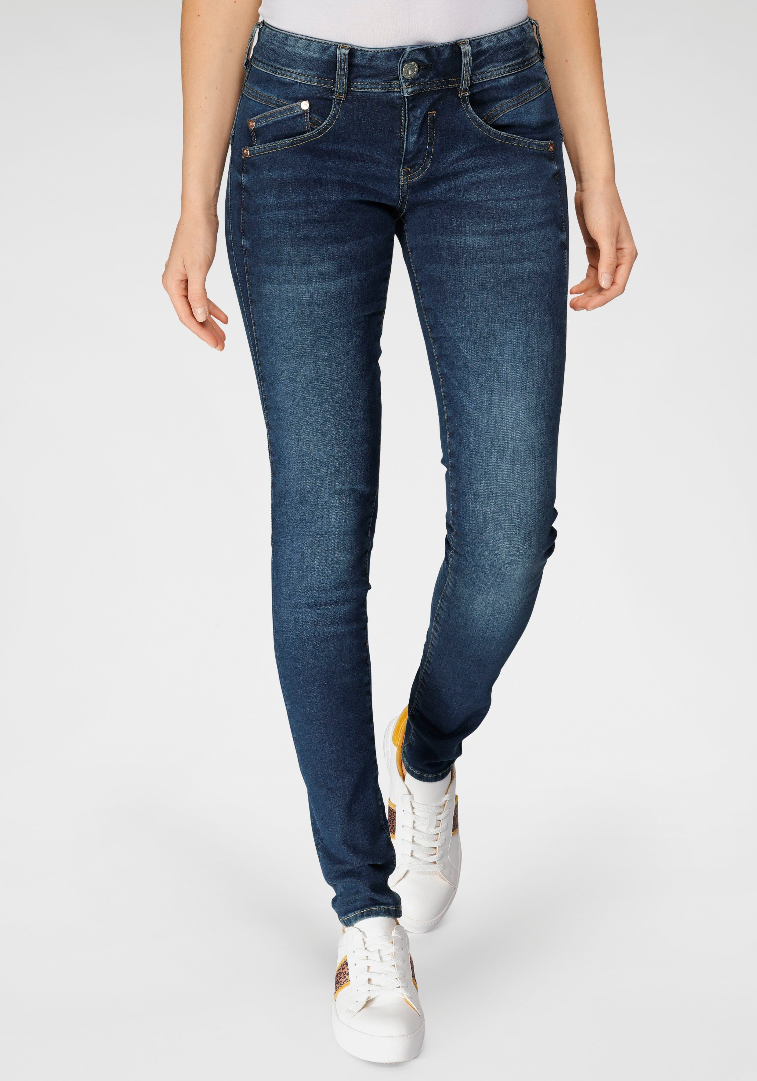 Herrlicher Slim-fit-Jeans GILA SLIM REUSED DENIM Nachhaltige Premium- Qualität enthält recyceltes Material