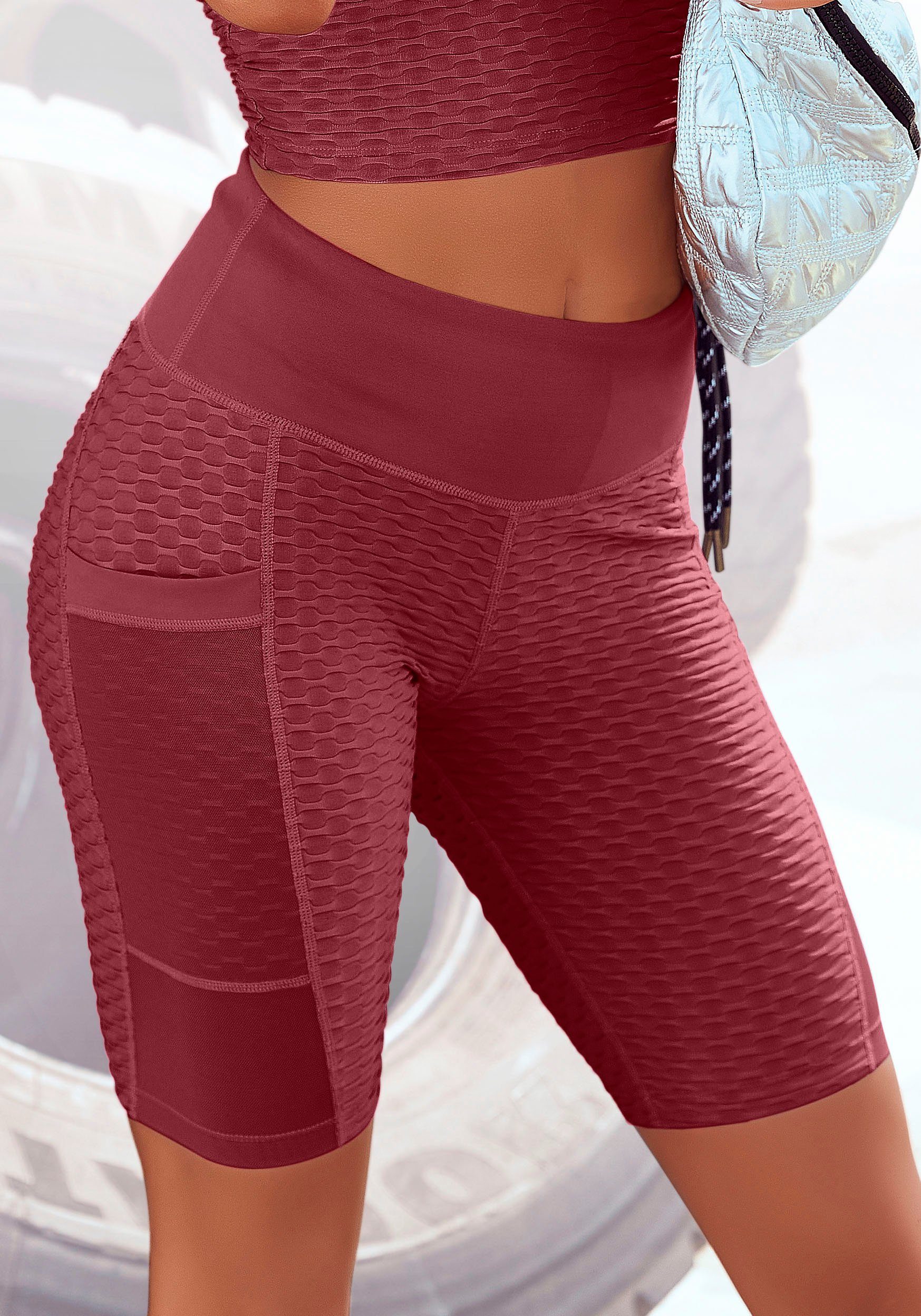 vivance active Radlerhose -Sporthose mit Wabendesgin und zwei Taschen rot | Trainingshosen