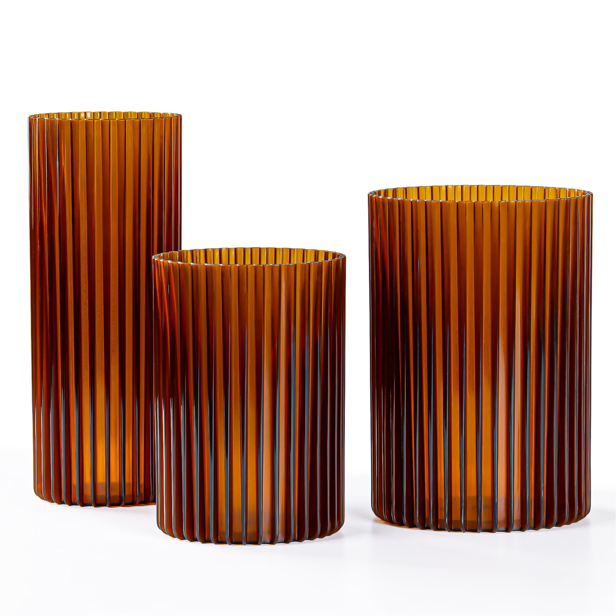KONZEPT Dekovase 3er-Set aus Kunststoff (12,3x17,8/10,3x14,8/8,8x21,7 cm), Stapelbar. Geriffelte Optik. Leicht. UV-beständig