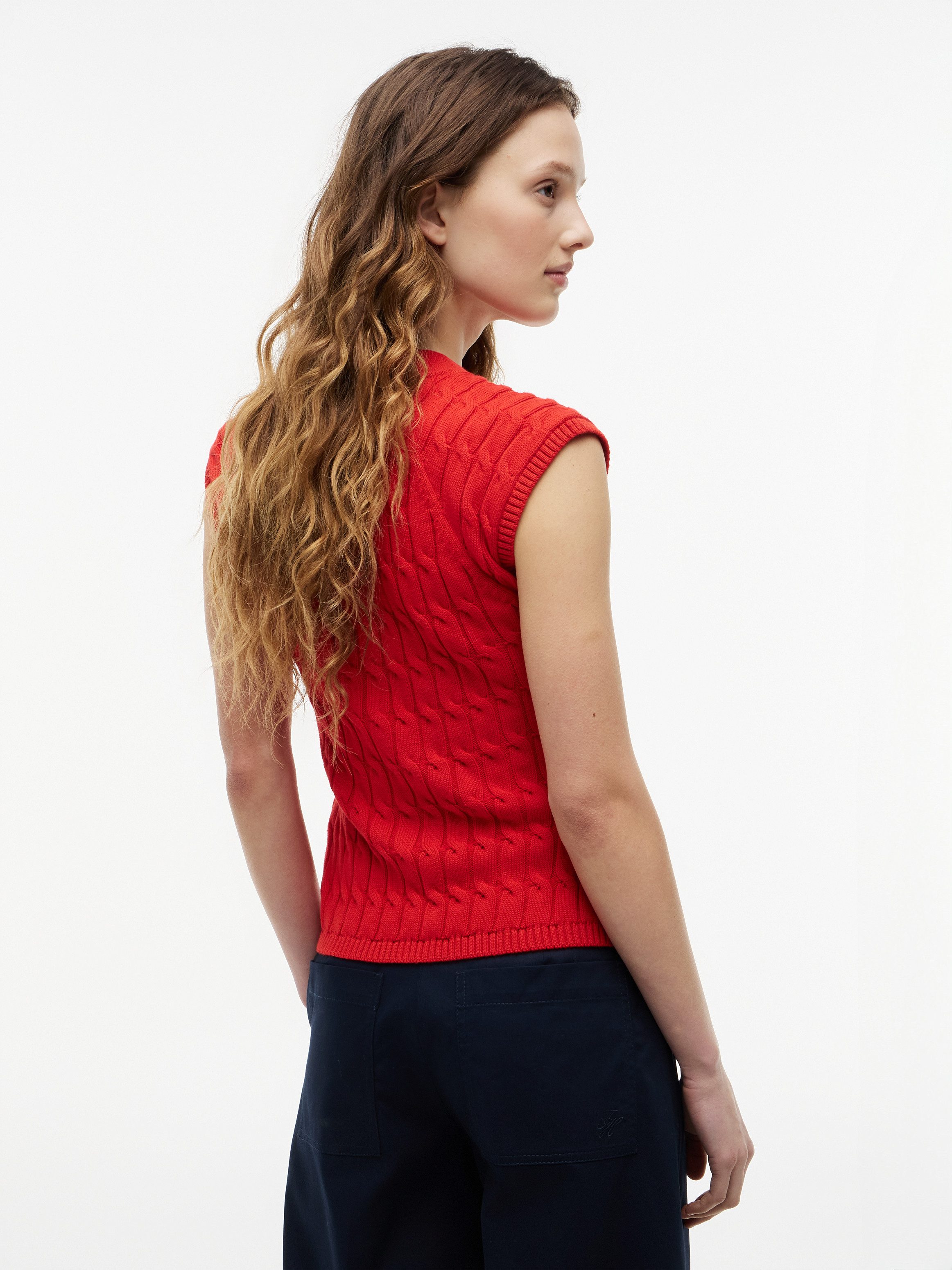 Tommy Hilfiger Strickweste MID GG CABLE VEST CARDI Baumwolle, mit Zopfstrickmuster
