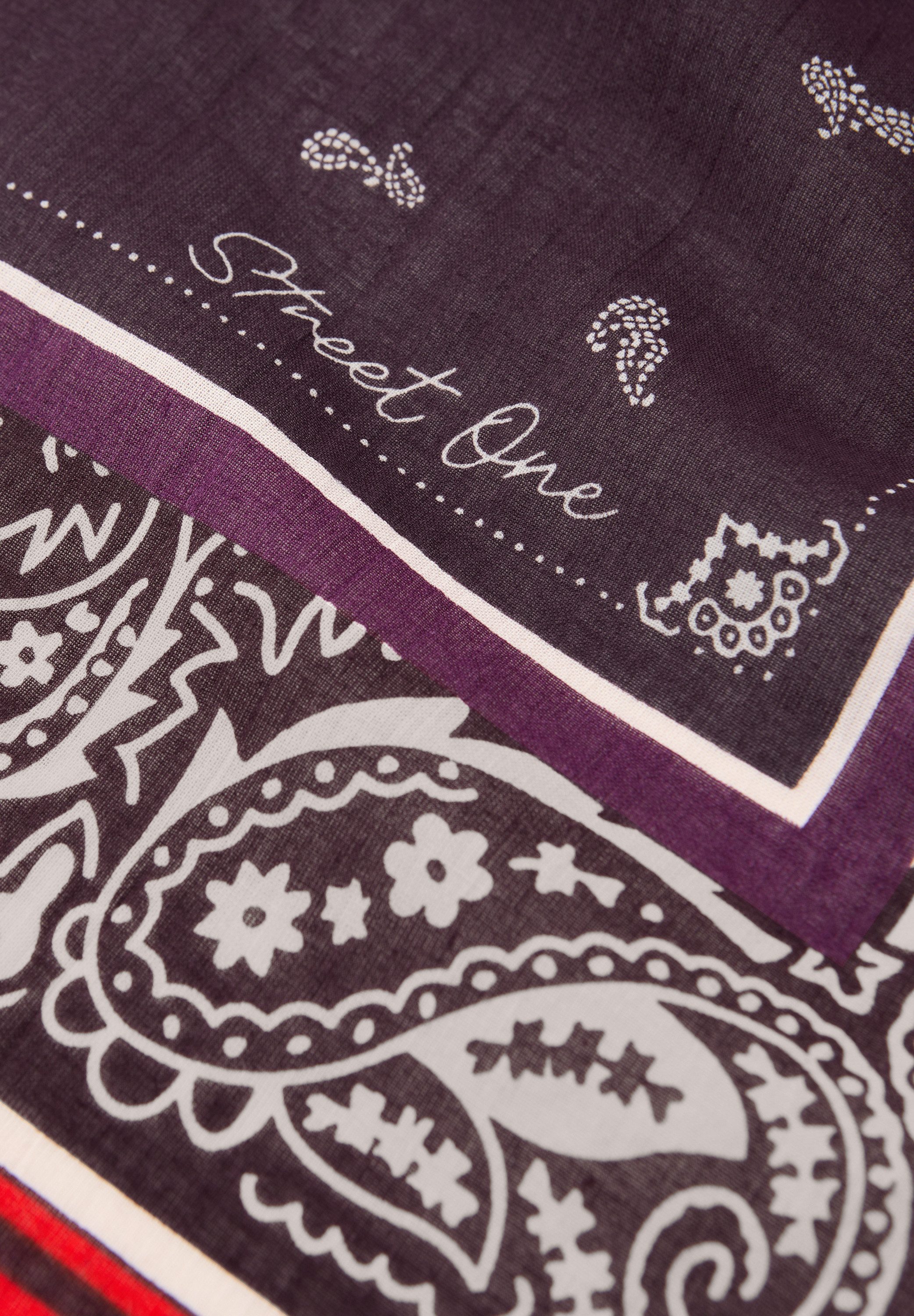 STREET ONE STUDIO Halstuch, mit grafischem Muster