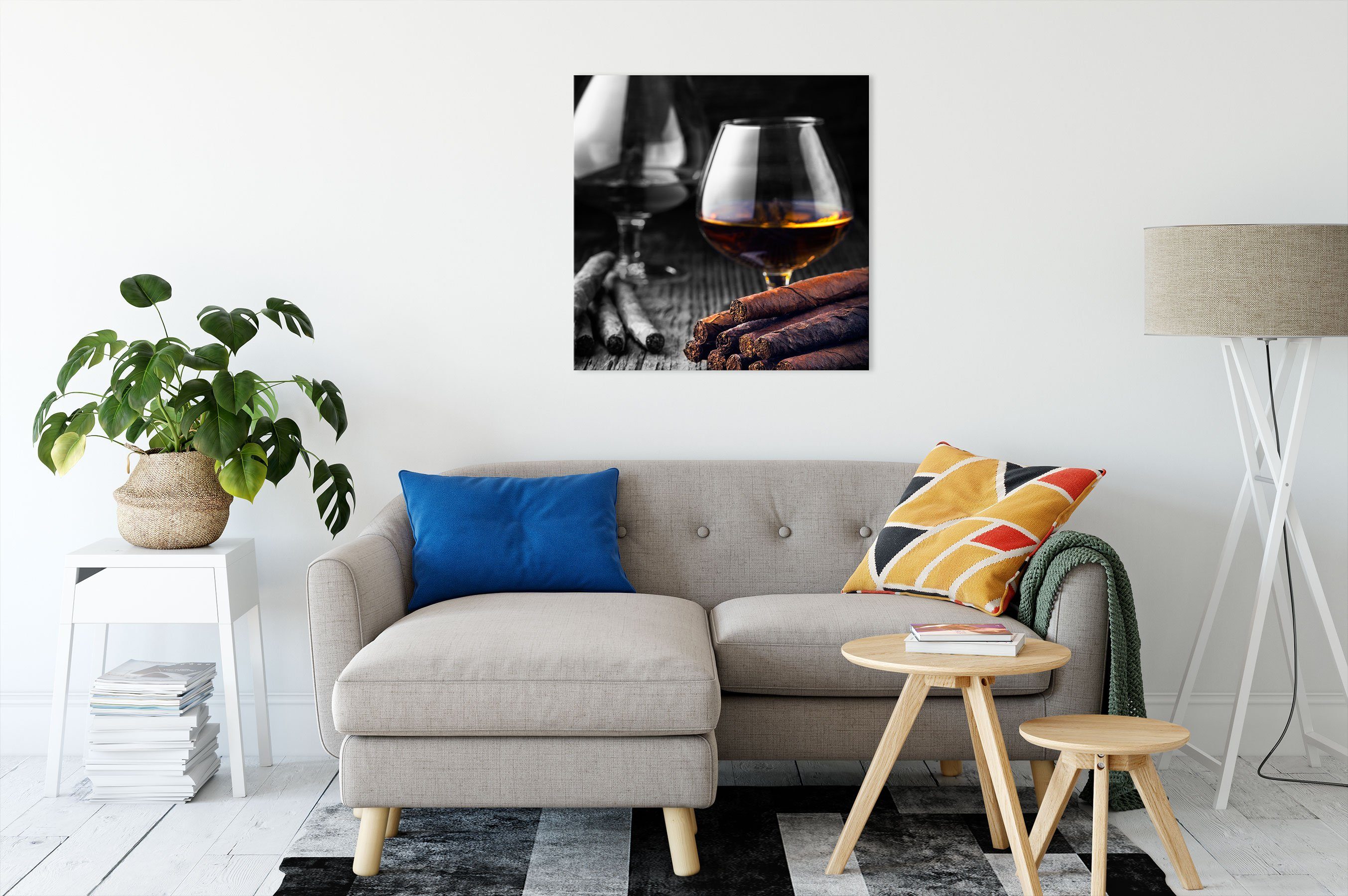 Pixxprint Leinwandbild Whisky mit Zigarren auf Holztisch, Whisky mit Zigarren auf Holztisch (1 St), Leinwandbild fertig bespannt, inkl. Zackenaufhänger
