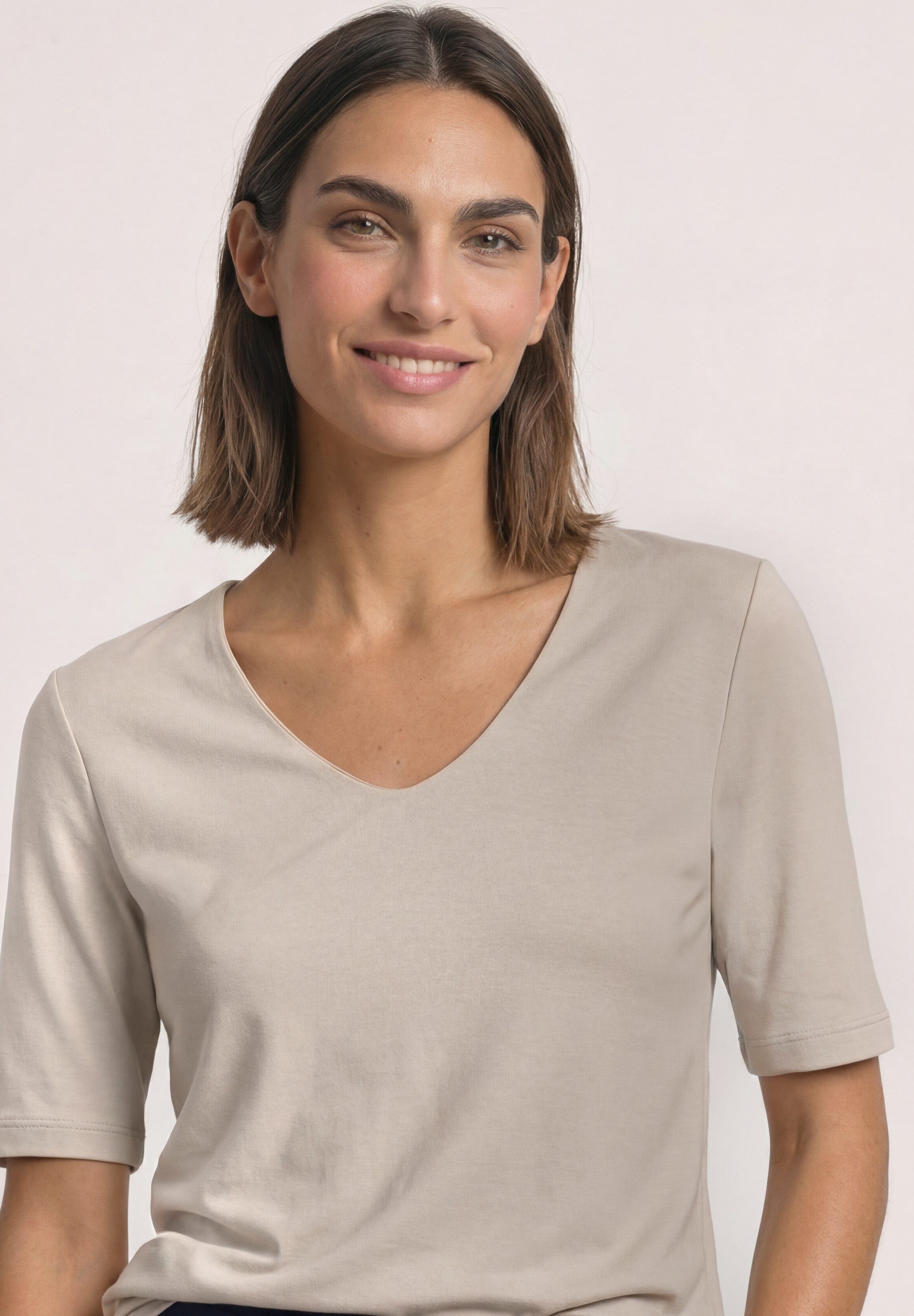 STREET ONE Kurzarmshirt Style Palmira mit tiefem Rundhalsausschnitt
