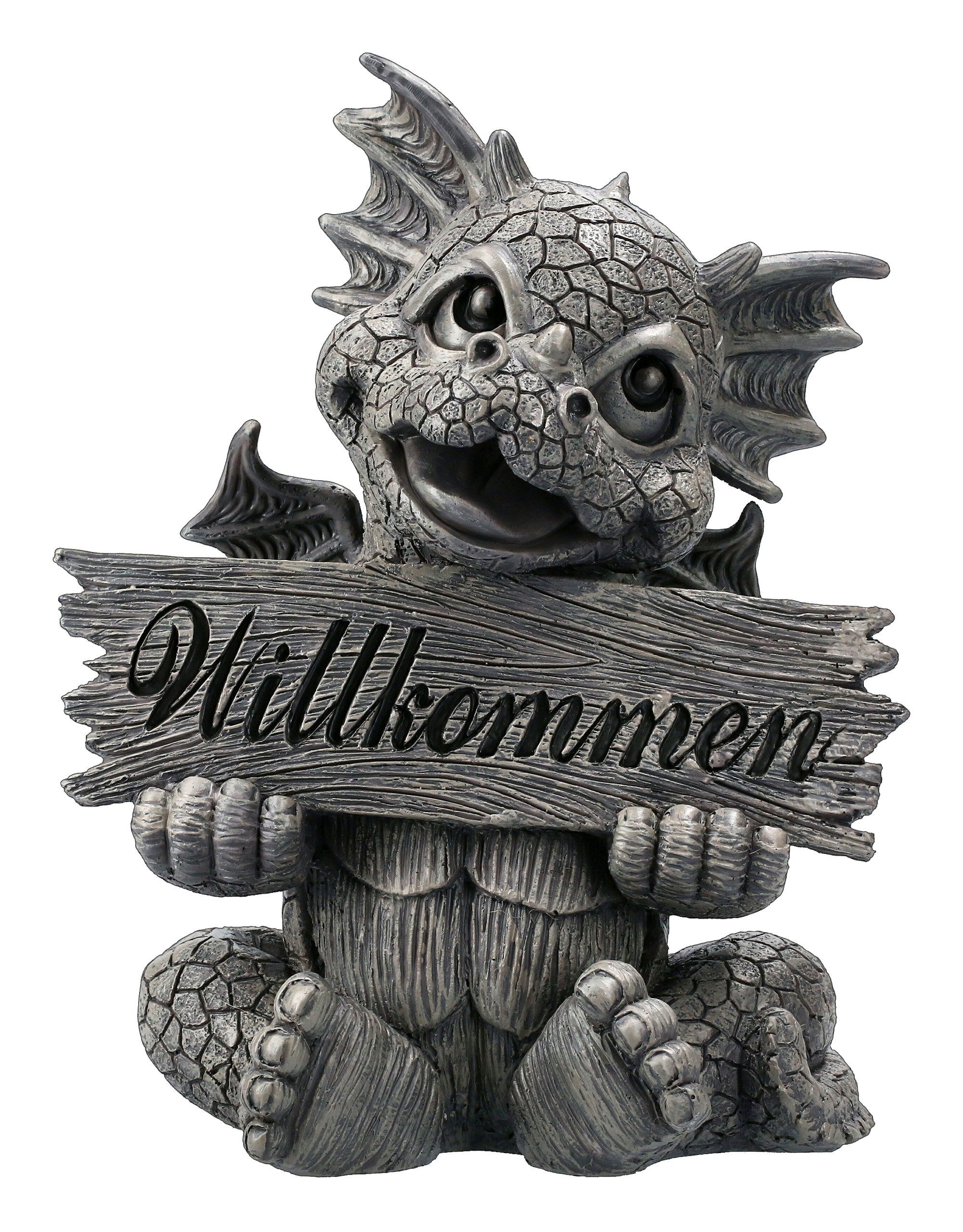 Figuren Shop GmbH Gartenfigur Gartenfigur - Drache mit Willkommen Schild - Eingangsschild Garten