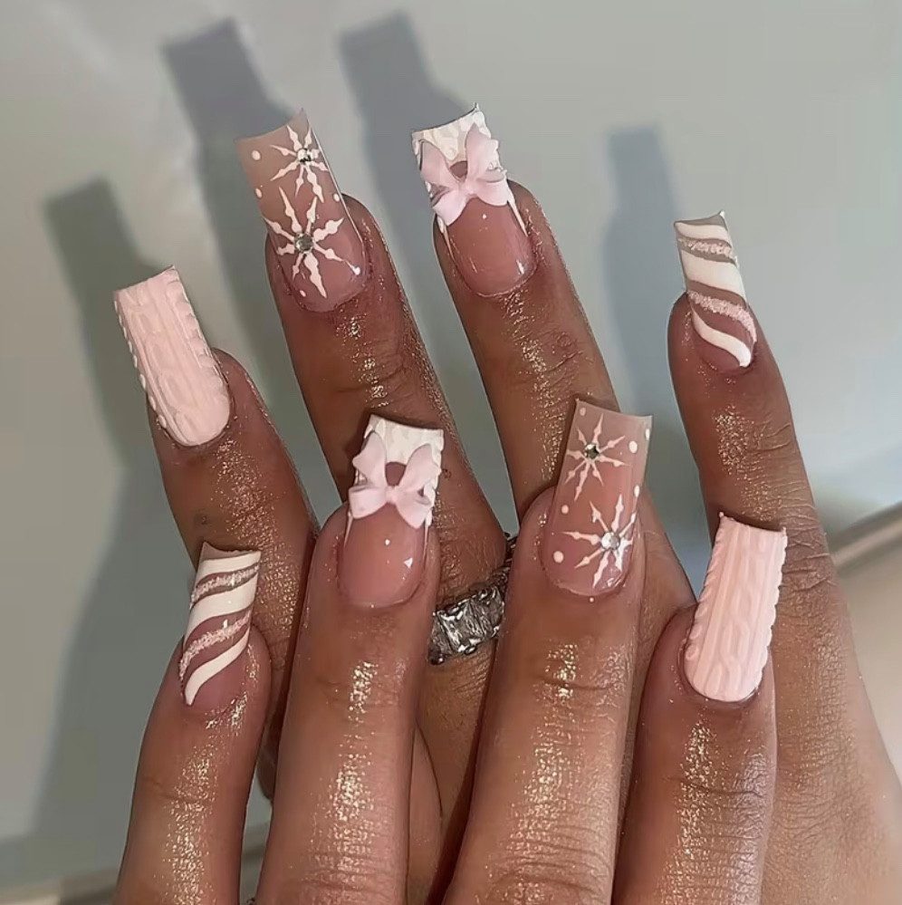 Samira Kunstfingernägel Weihnachtliche Kunstnägel 24 Stück, Einfache Anwendung, Spitzen Qualität