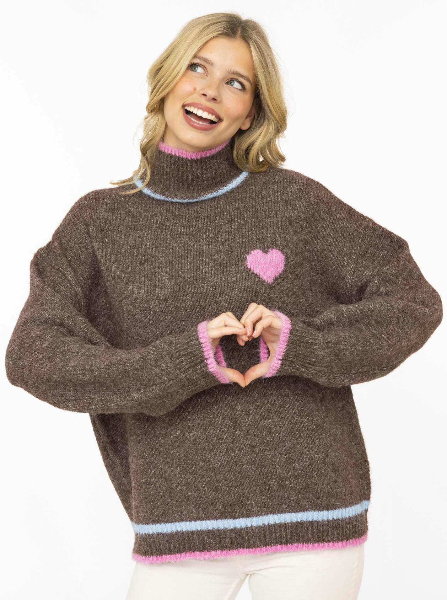 Zwillingsherz Stehkragenpullover "Heart" mit Herz und farbigen Streifen, hoher Kragen, oversize