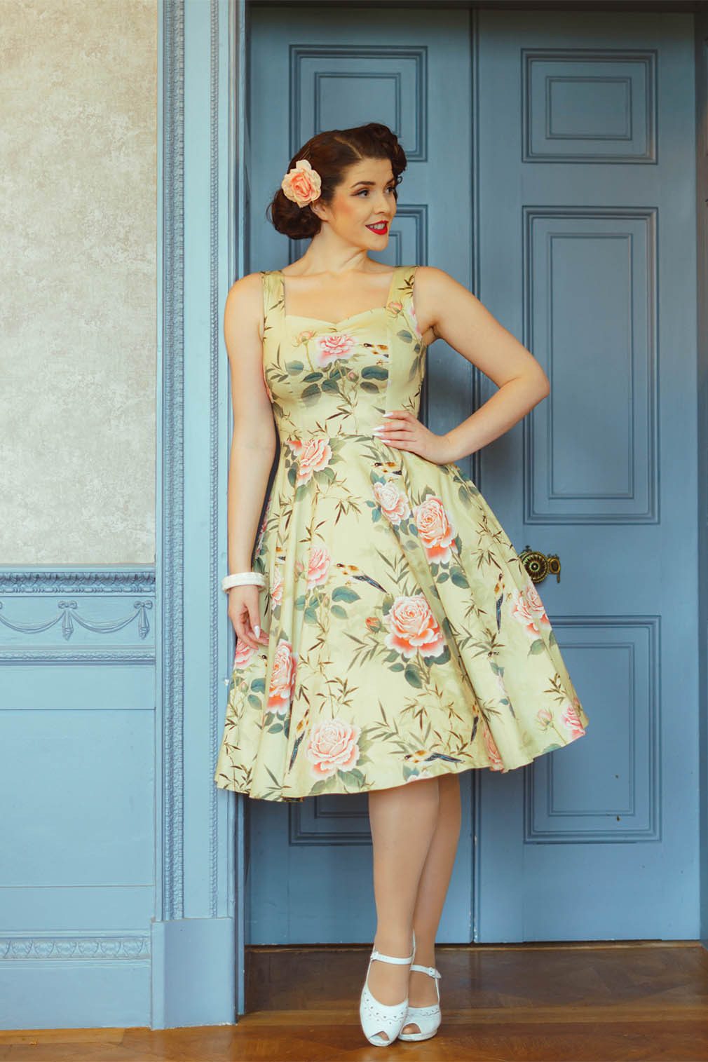 Hearts & Roses London A-Linien-Kleid Hana Rose Rosen Blumen Vintage Rockabilly 50er