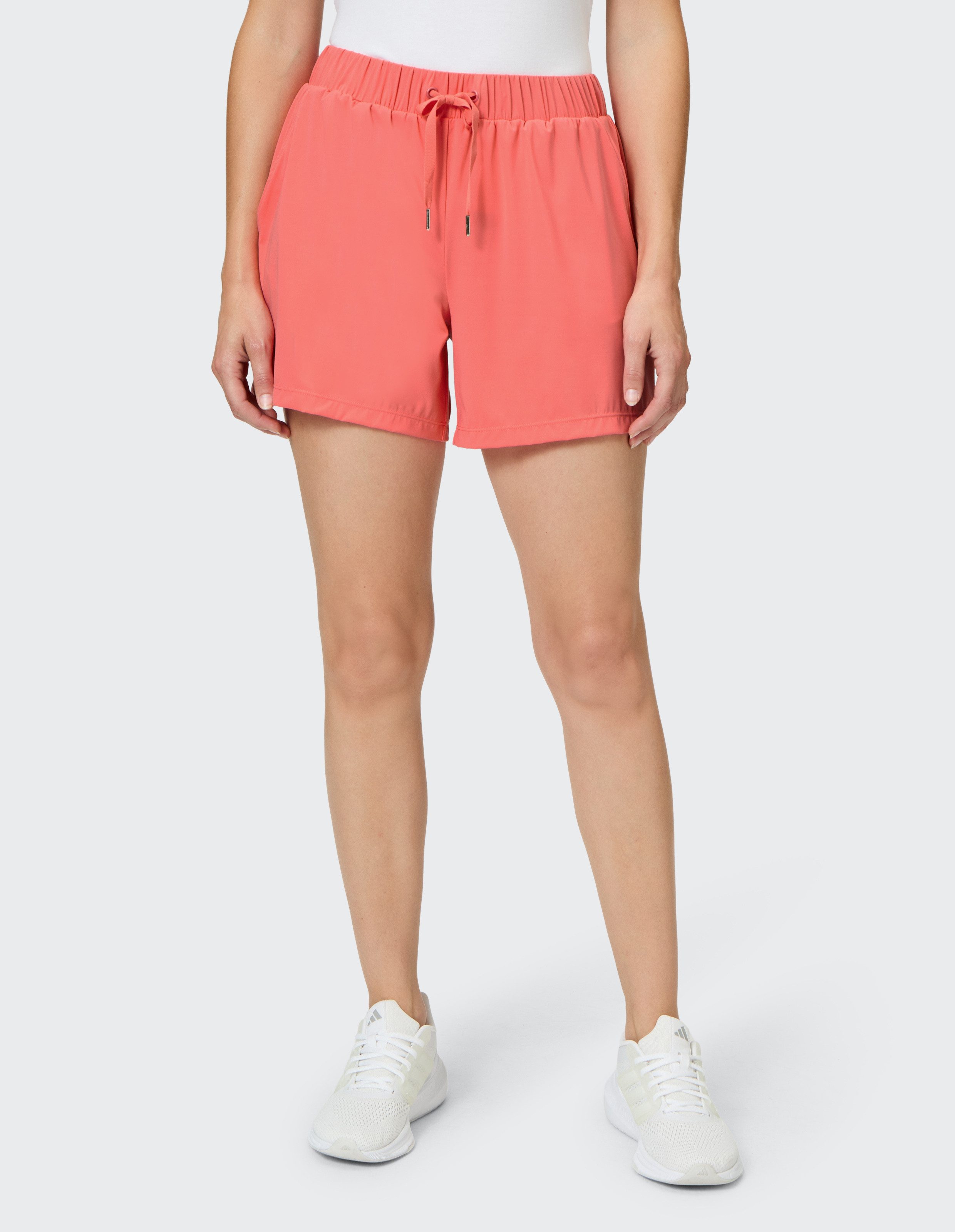 Venice Beach Funktionsshorts TILLY mit Eingrifftaschen, aus elastischem Material, schmale Beinform