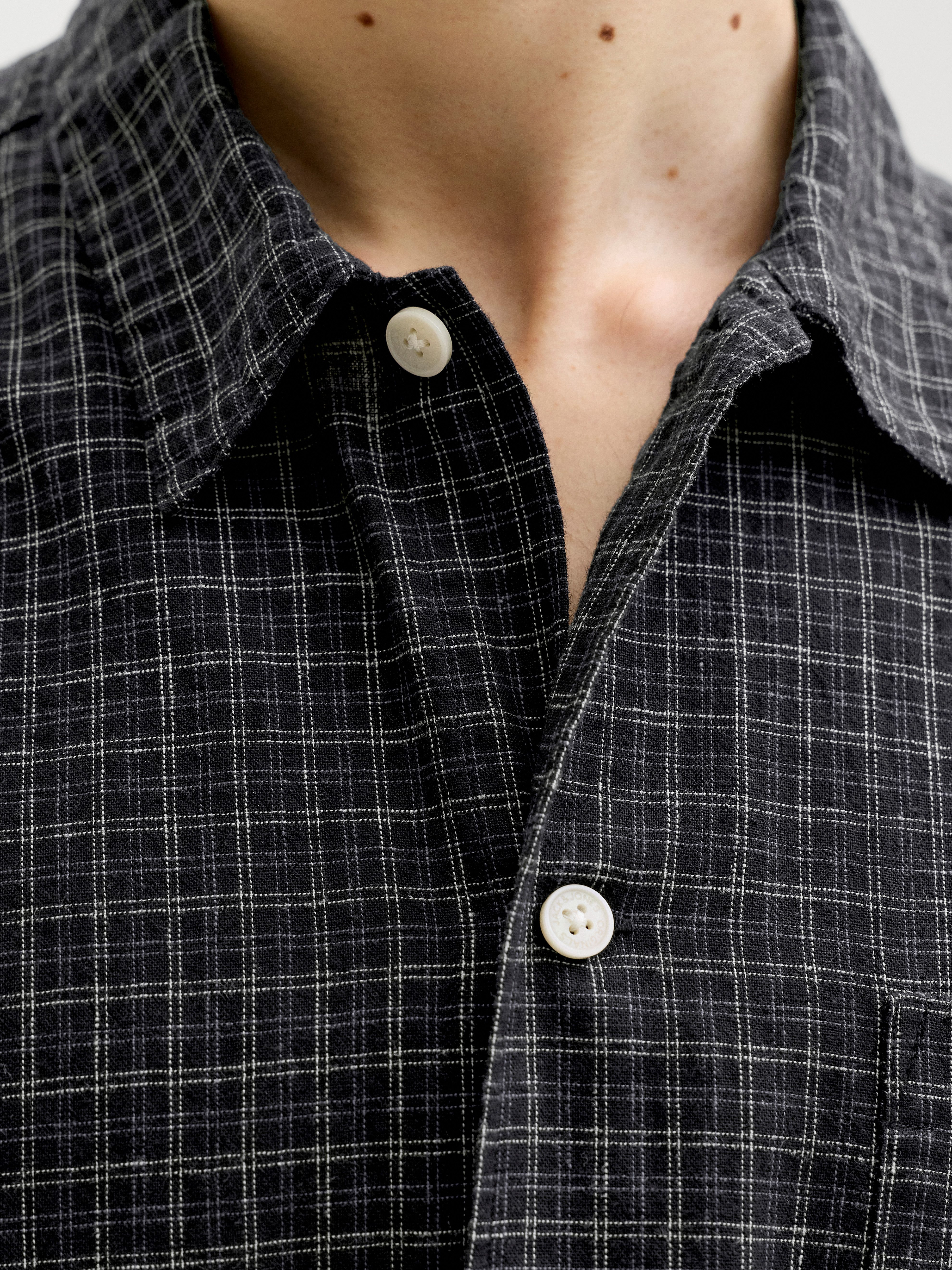 Jack & Jones Kurzarmhemd JORRIVIERA LINEN BLEND SHIRT SS LN Baumwollmischung, regular fit