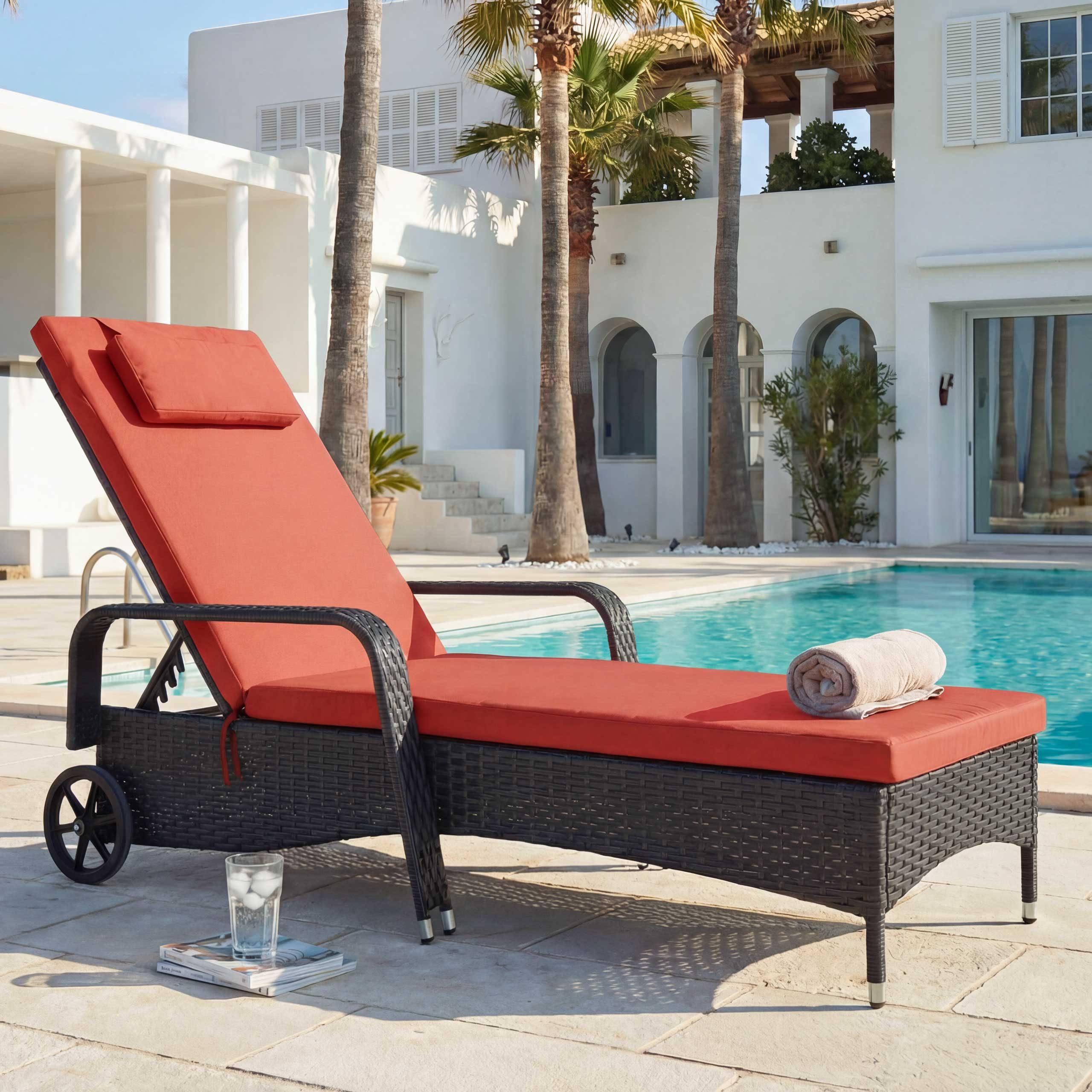 MCW Gartenliege Cesena, wasserabweisende Bezüge, Rückenlehne 5-fach verstellbar, wetterfest