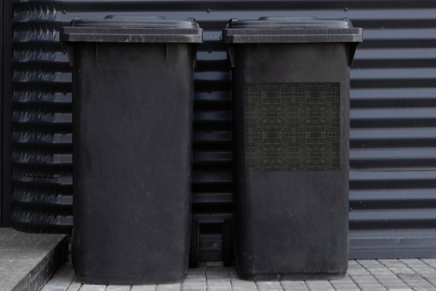 Abfalbehälter St), Container, MuchoWow Textur Mülltonne, - Tierhaut Wandsticker - Sticker, Mülleimer-aufkleber, (1 Leder