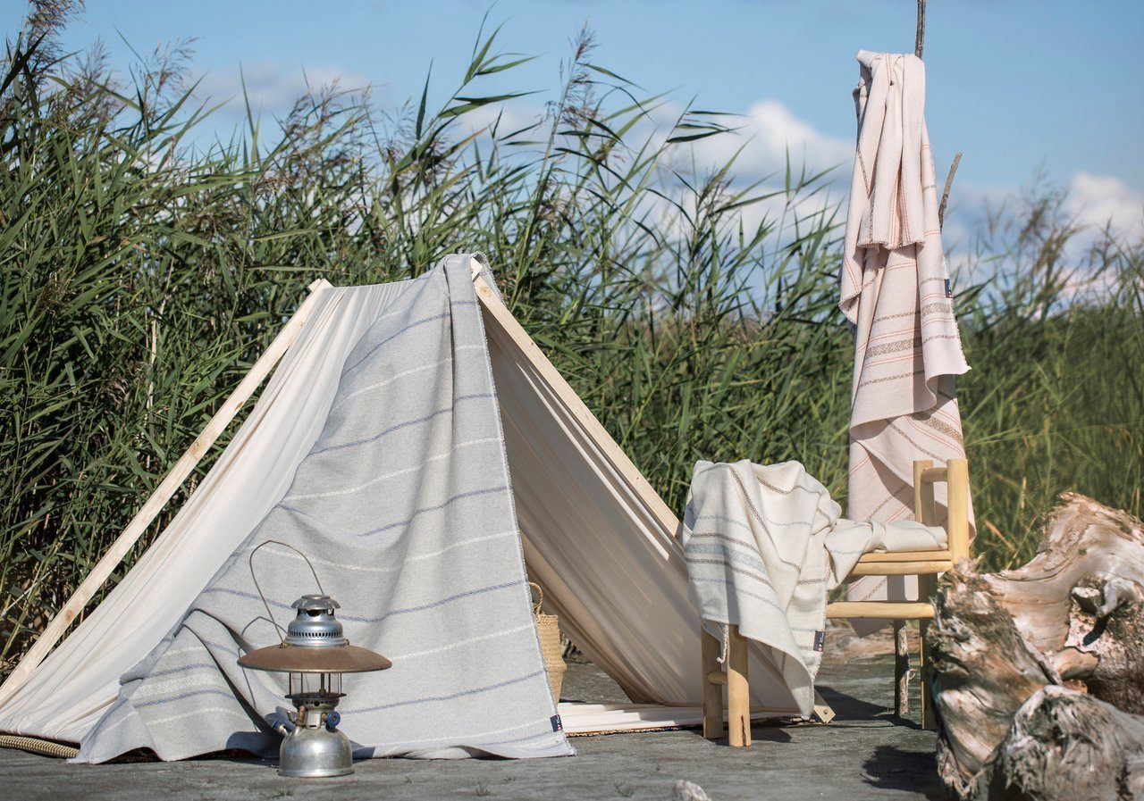 Wohndecke Leinenmix Alba 'Bordüre' 140 x 200 cm, DAVID FUSSENEGGER