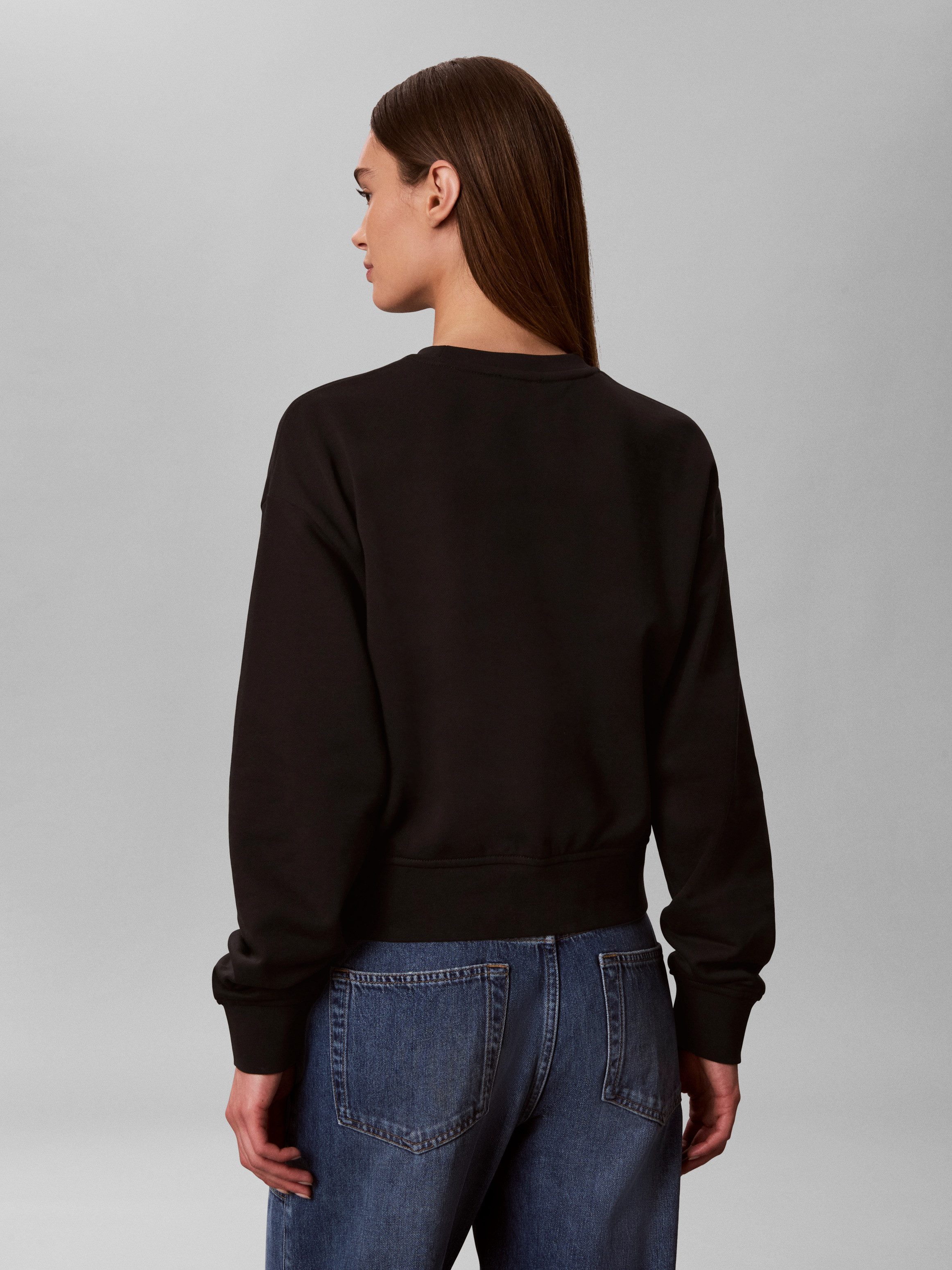 Calvin Klein Jeans Sweatshirt Rundhalsausschnitt, cropped, Logoschriftzug