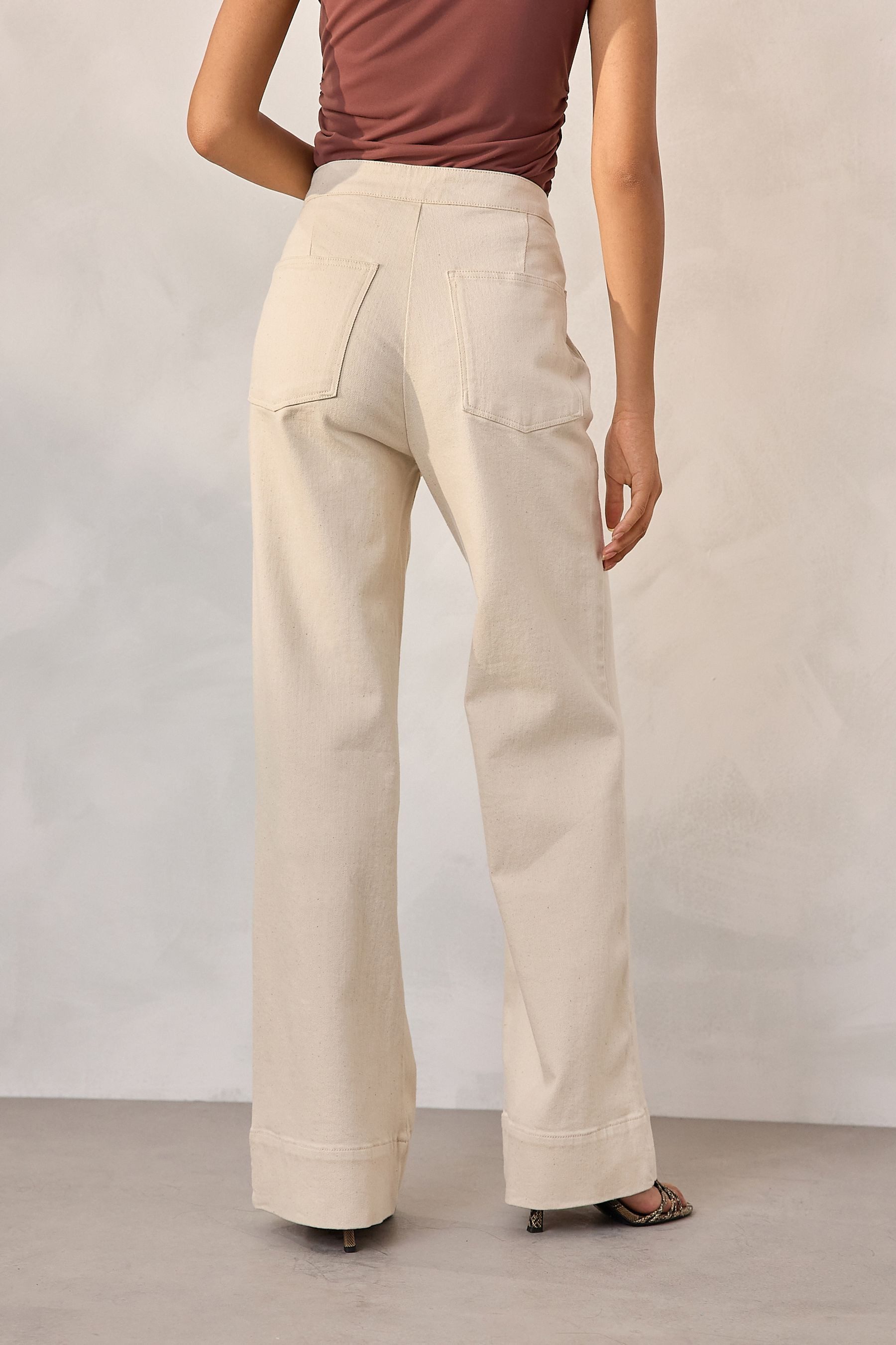 Next Weite Jeans Jeans mit weitem Bein und Goldknopf vorne (1-tlg) günstig online kaufen