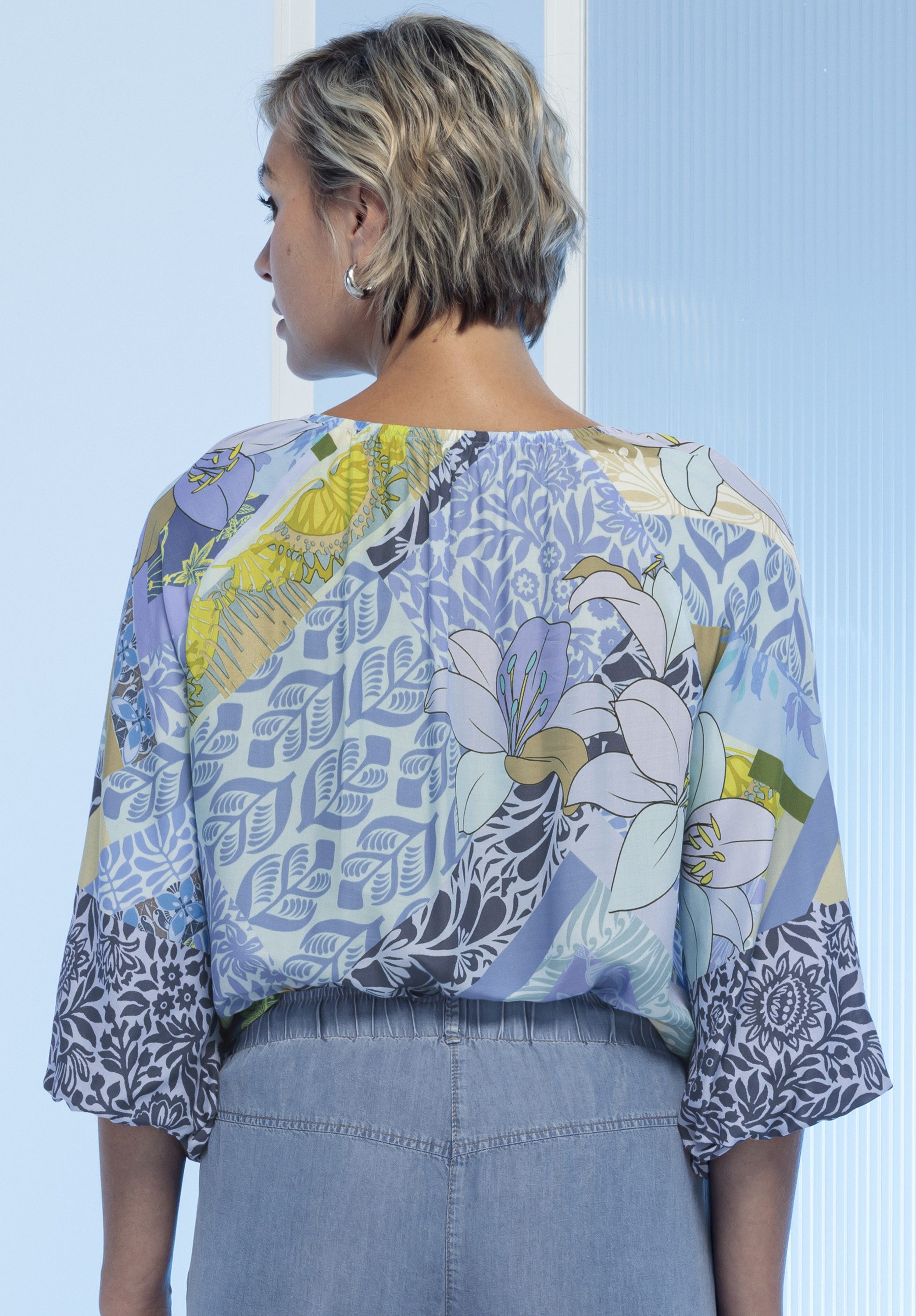 bianca Druckbluse RANA mit angesagtem grafischen Muster-Mix