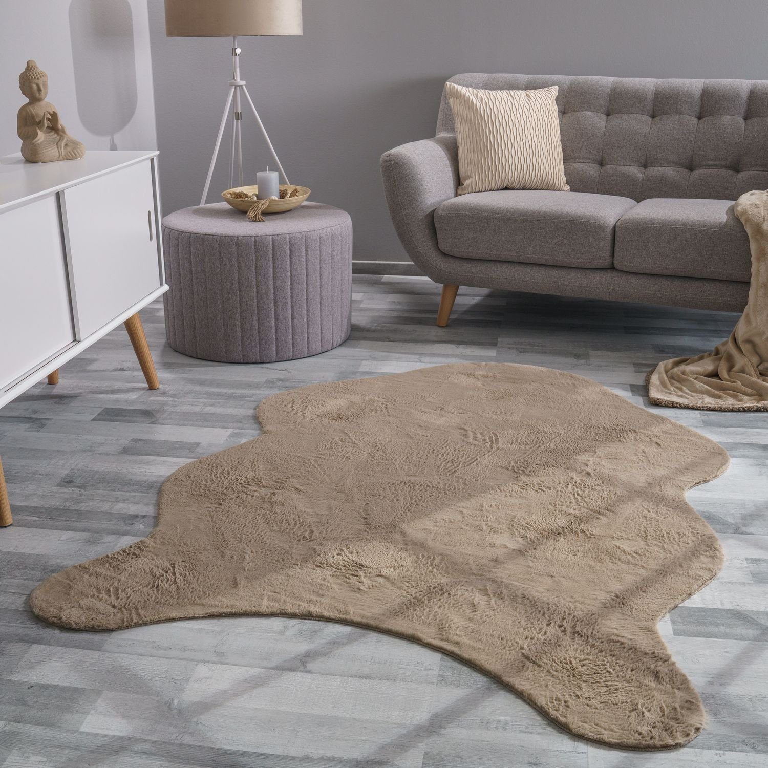 Teppich Wohnzimmer Teppich Unifarben Flauschig Modern Kunstfell Kurzflor,  TT Home, Fell-Form, Höhe: 16 mm