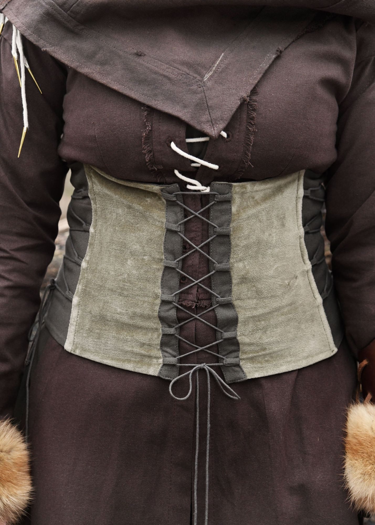 Battle Merchant Kostüm Mittelalter Corsage Anik aus Samt, grün, Gr. M