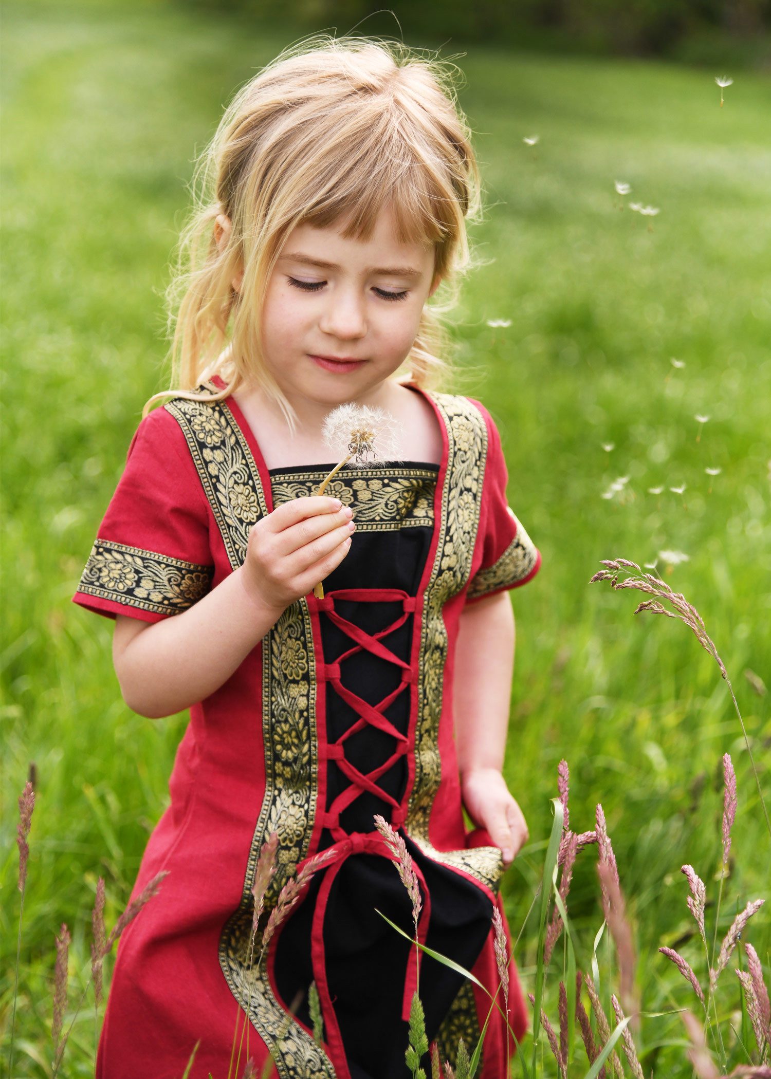 Battle Merchant Burgfräulein-Kostüm Kinder Fantasy-Mittelalterkleid rot-schwarz "Eleanor"