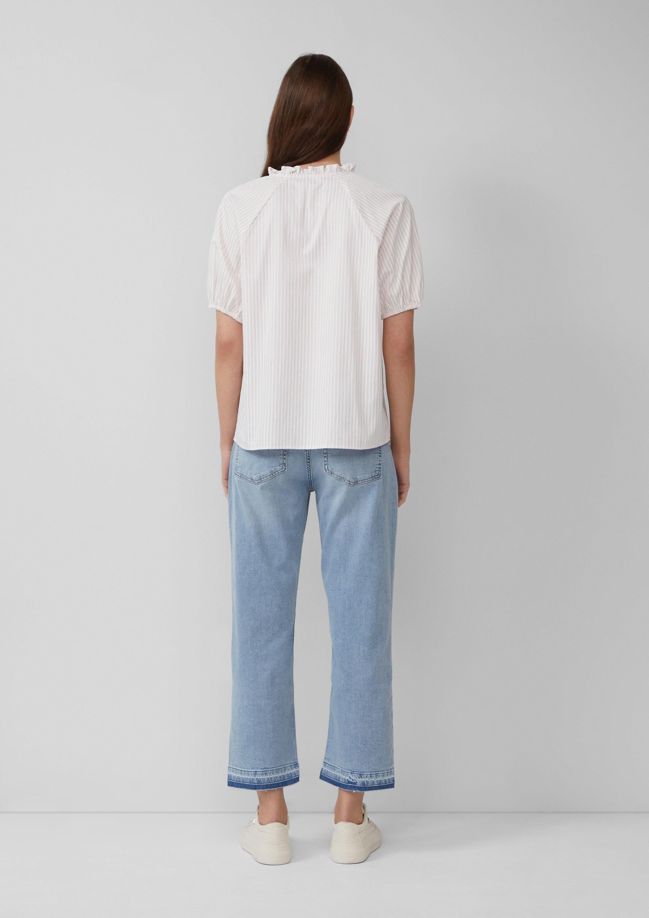 s.Oliver Kurzarmbluse Bluse Bluse im Relaxed Fit mit Rüschenkragen