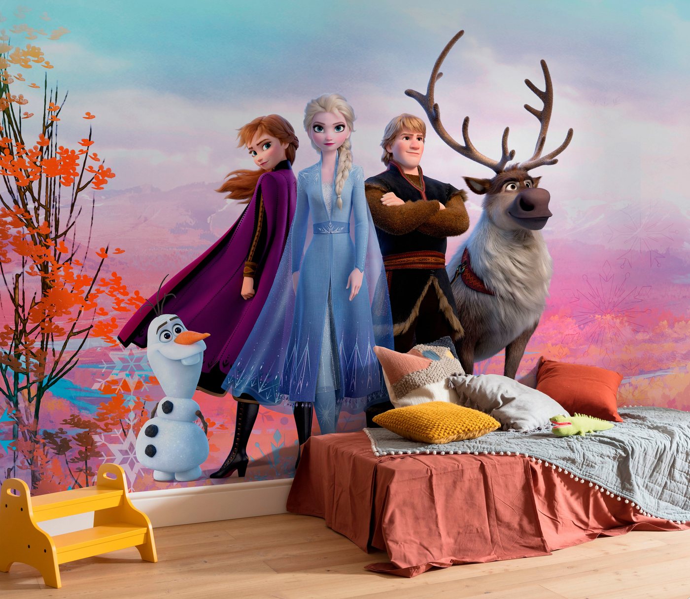 Komar Fototapete »Frozen Iconic«, glatt, bedruckt, Comic, (Packung), ausgezeichnet lichtbeständig-HomeTrends